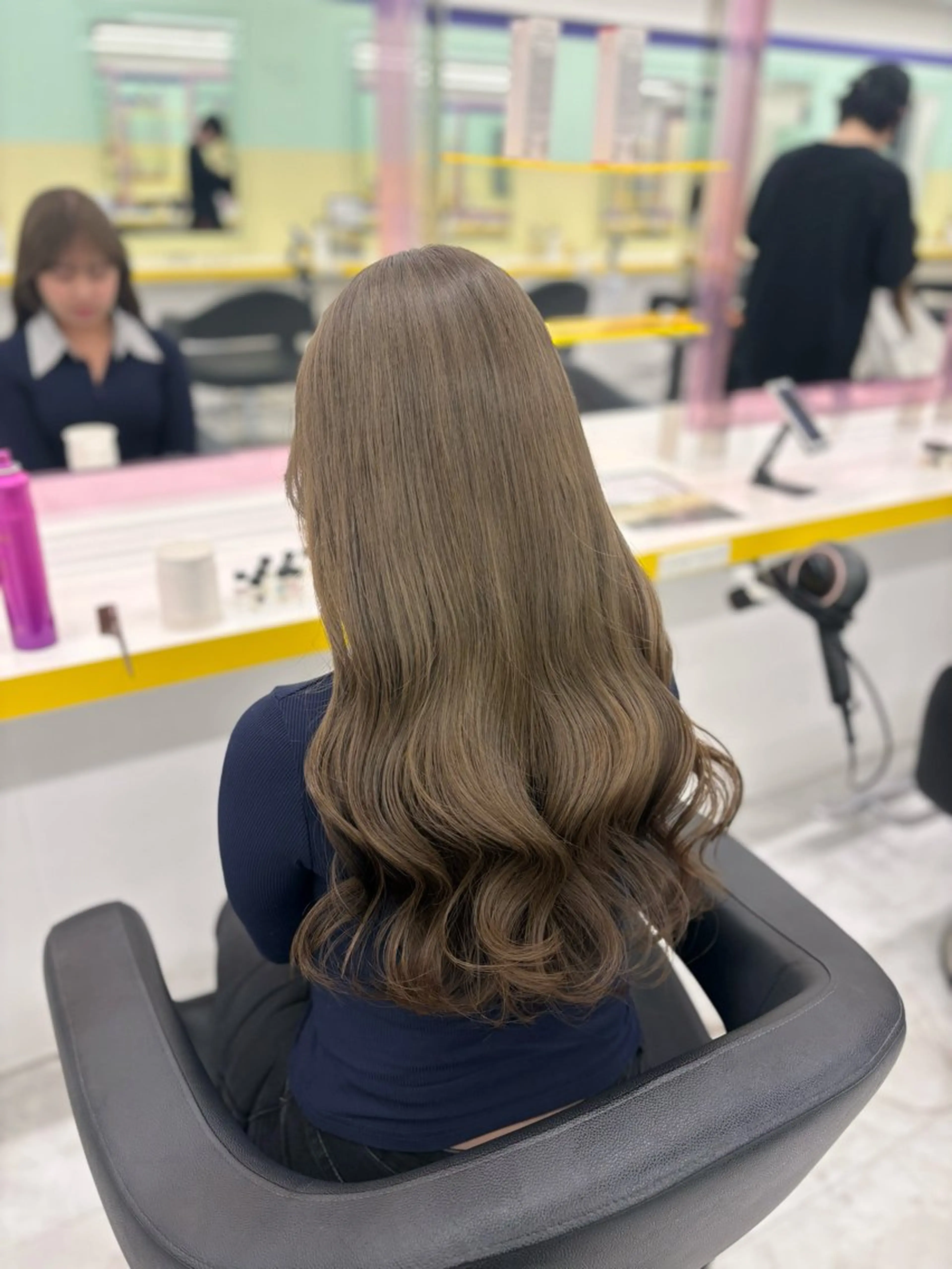 ロング カラー ヘアカラー トリートメント ベージュ×レイヤー 🤎横浜/miu🤎のヘアスタイル