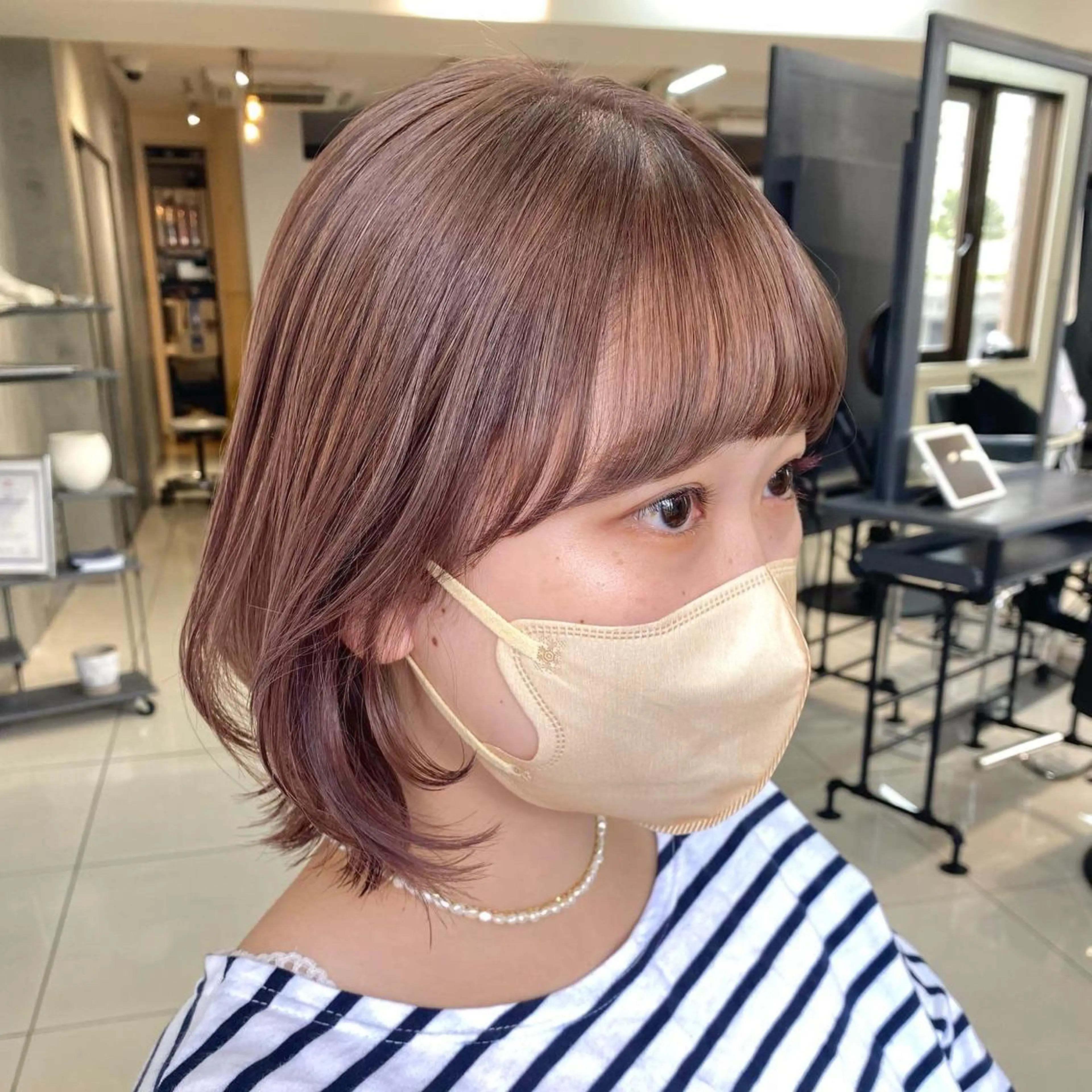 ミディアム カット ヘアカラー トリートメント 顔周りの垢抜けヘア 立山愛梨のヘアスタイル