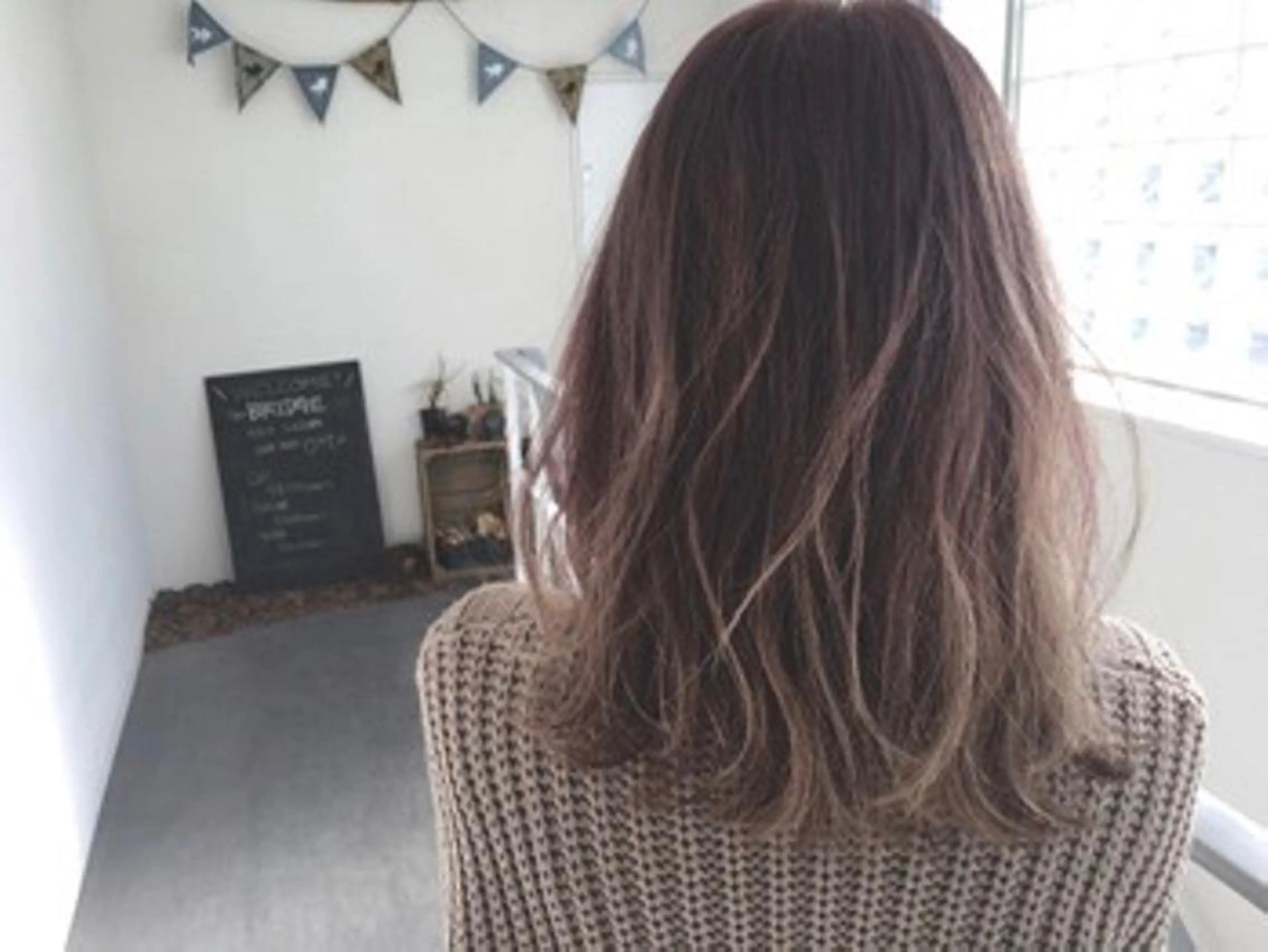 ミディアム 外国人風カラー ハイライト the BRIDGE hair salonのヘアスタイル