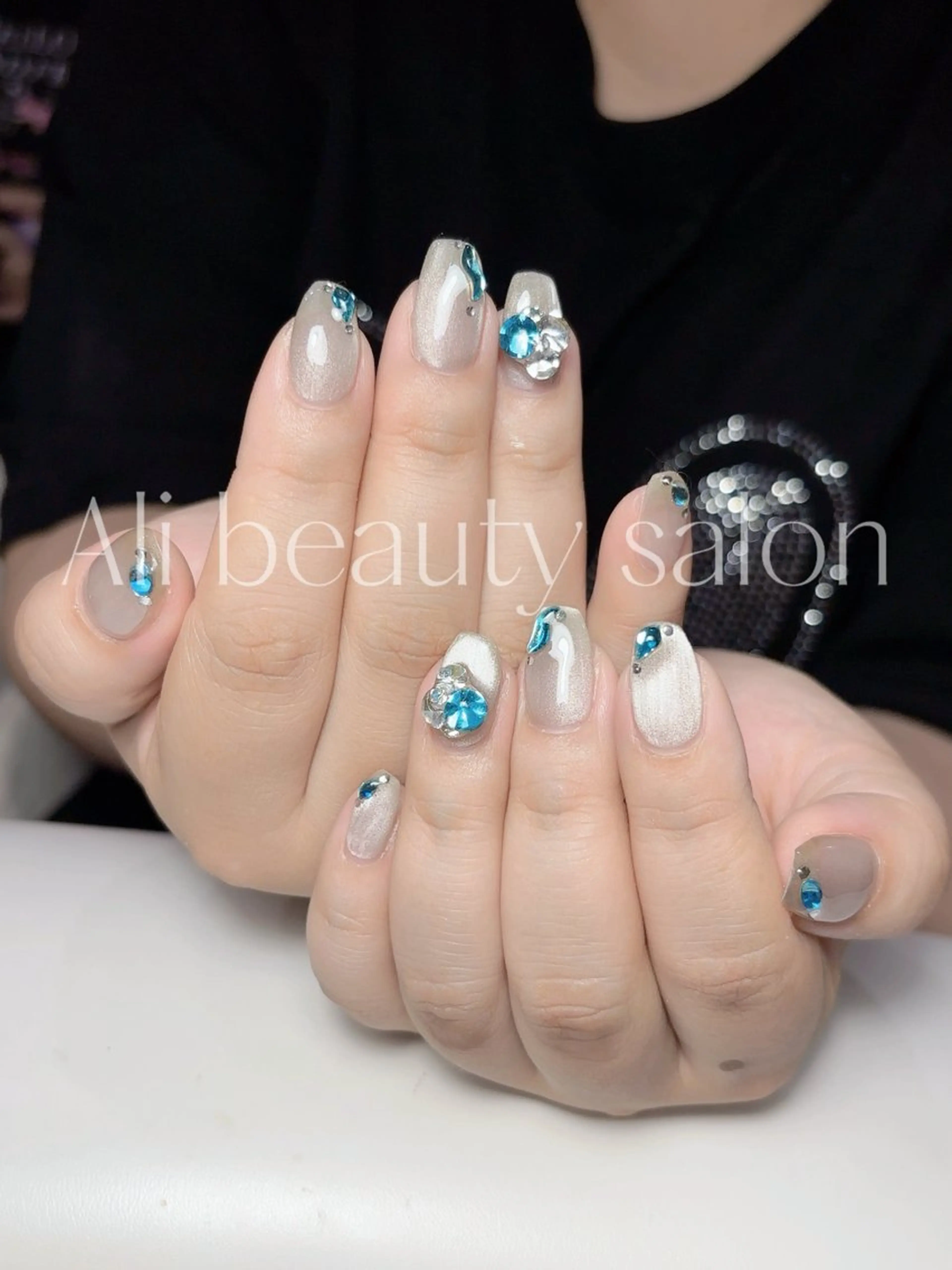 ネイル マグネットネイル ハンドネイル Ali 新小岩 ネイル専門のネイルデザイン