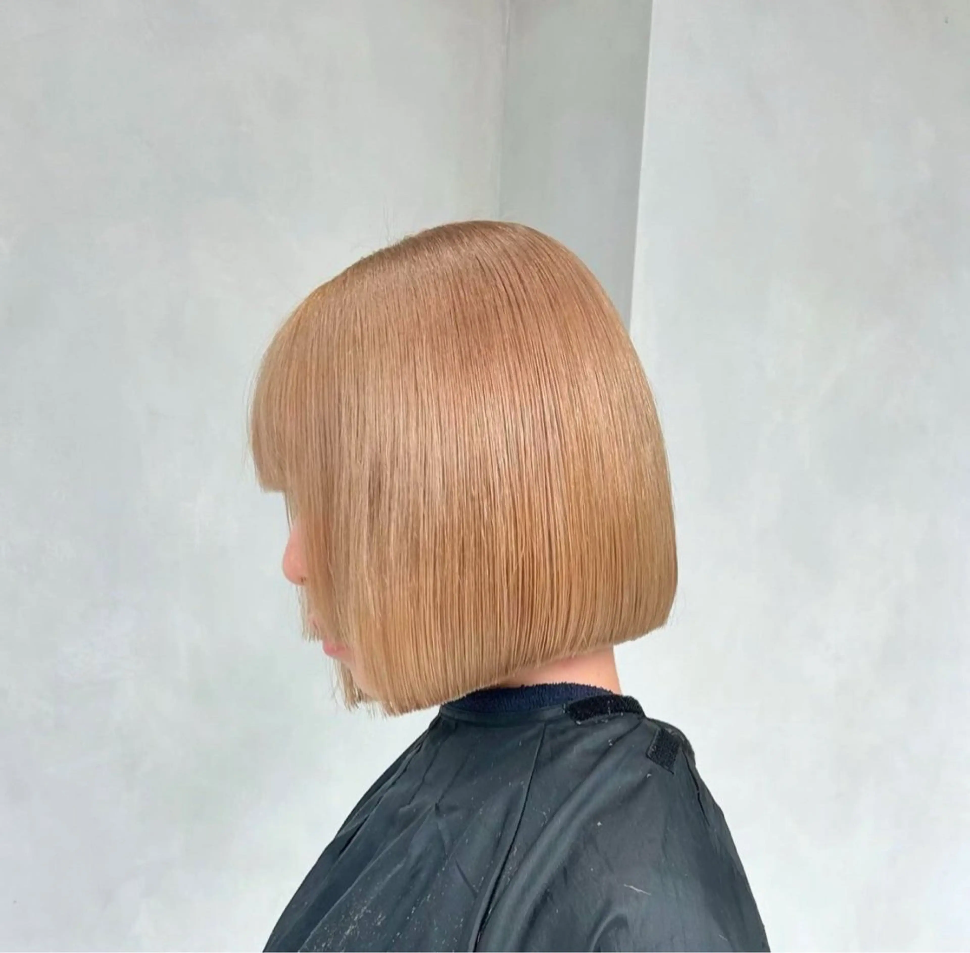 ショート カラー 【🦋綺麗めハイトー ン🦋】suzunoのヘアスタイル