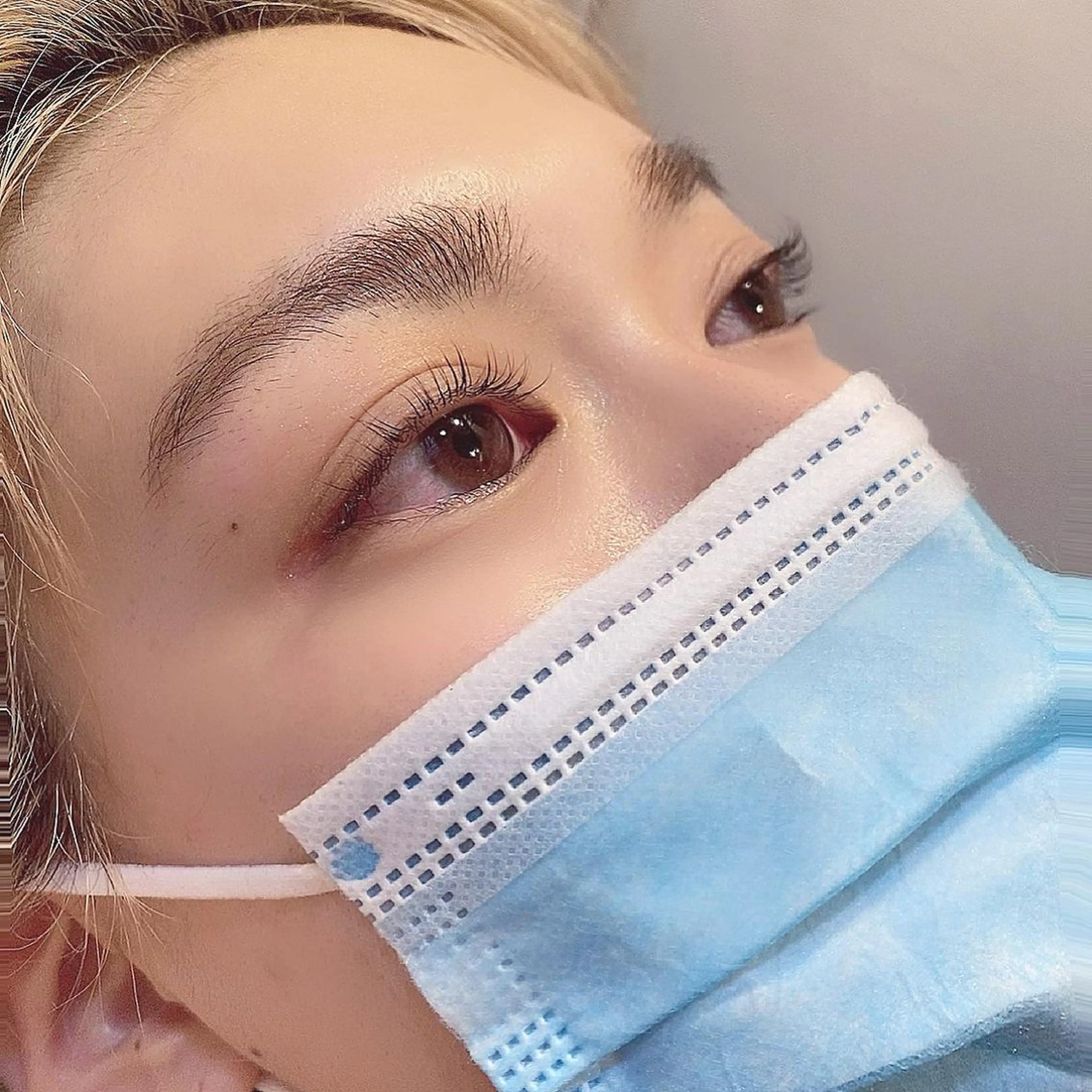 マツエク・マツパ 松平 葵のヘアスタイル