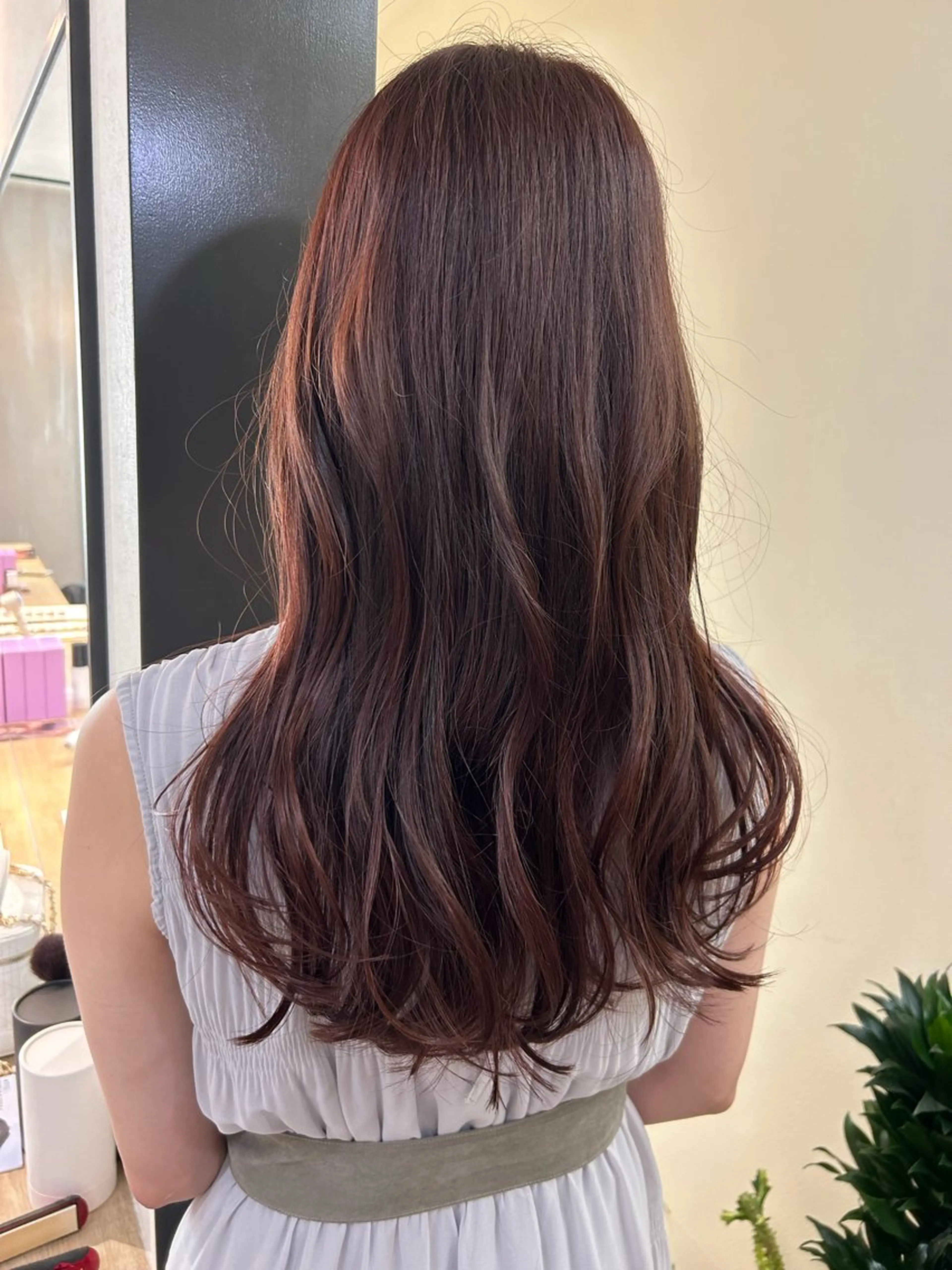 ロング カラー ブリーチ ブラウンカラー ブリーチなしカラー ピンクカラー ピンクブラウン hub hair レイヤー/透明感のヘアスタイル