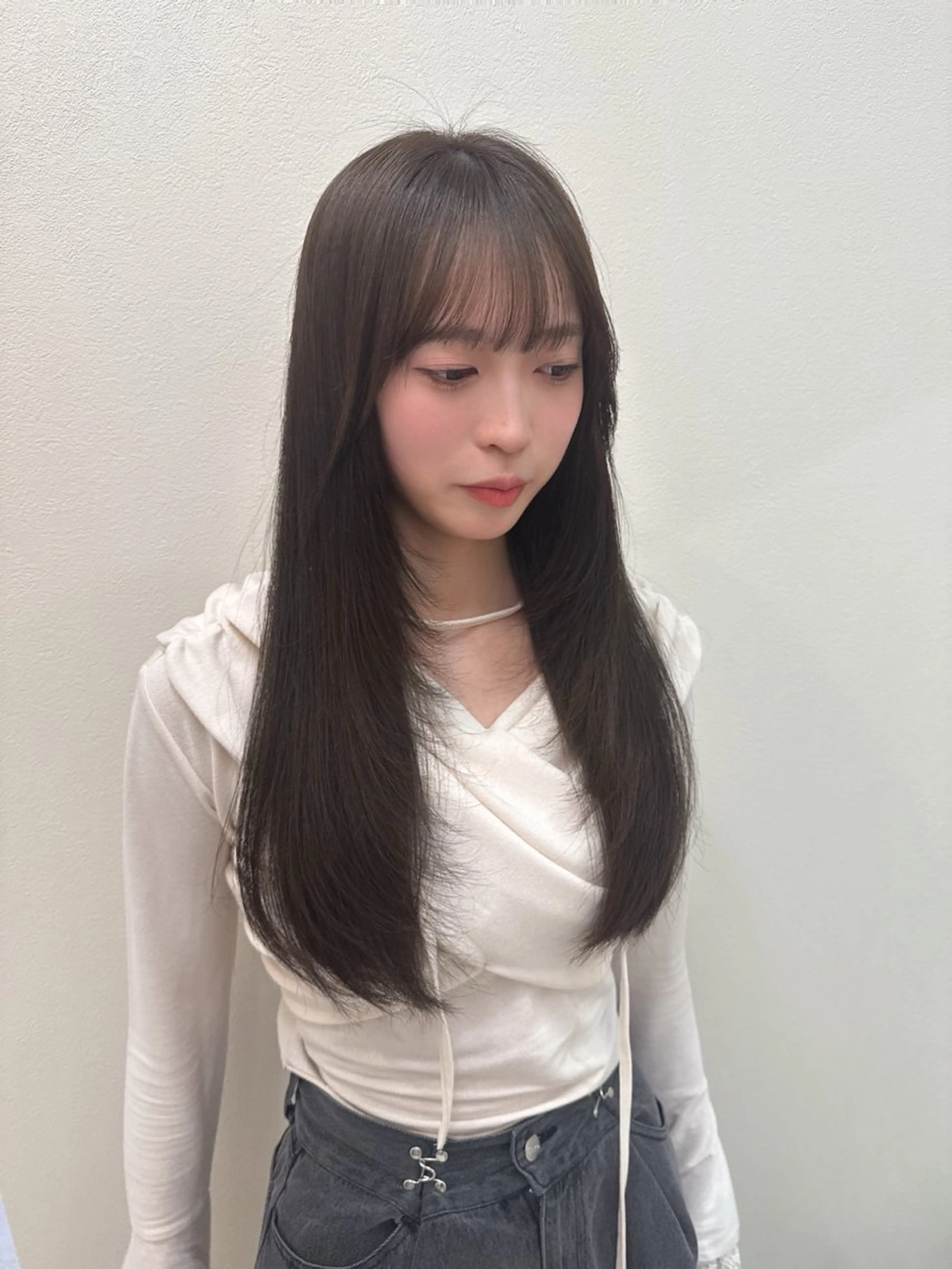 ロング カラー オリーブカラー レイヤーカット 🫧透明感カラー🫧 古川穂果のヘアスタイル