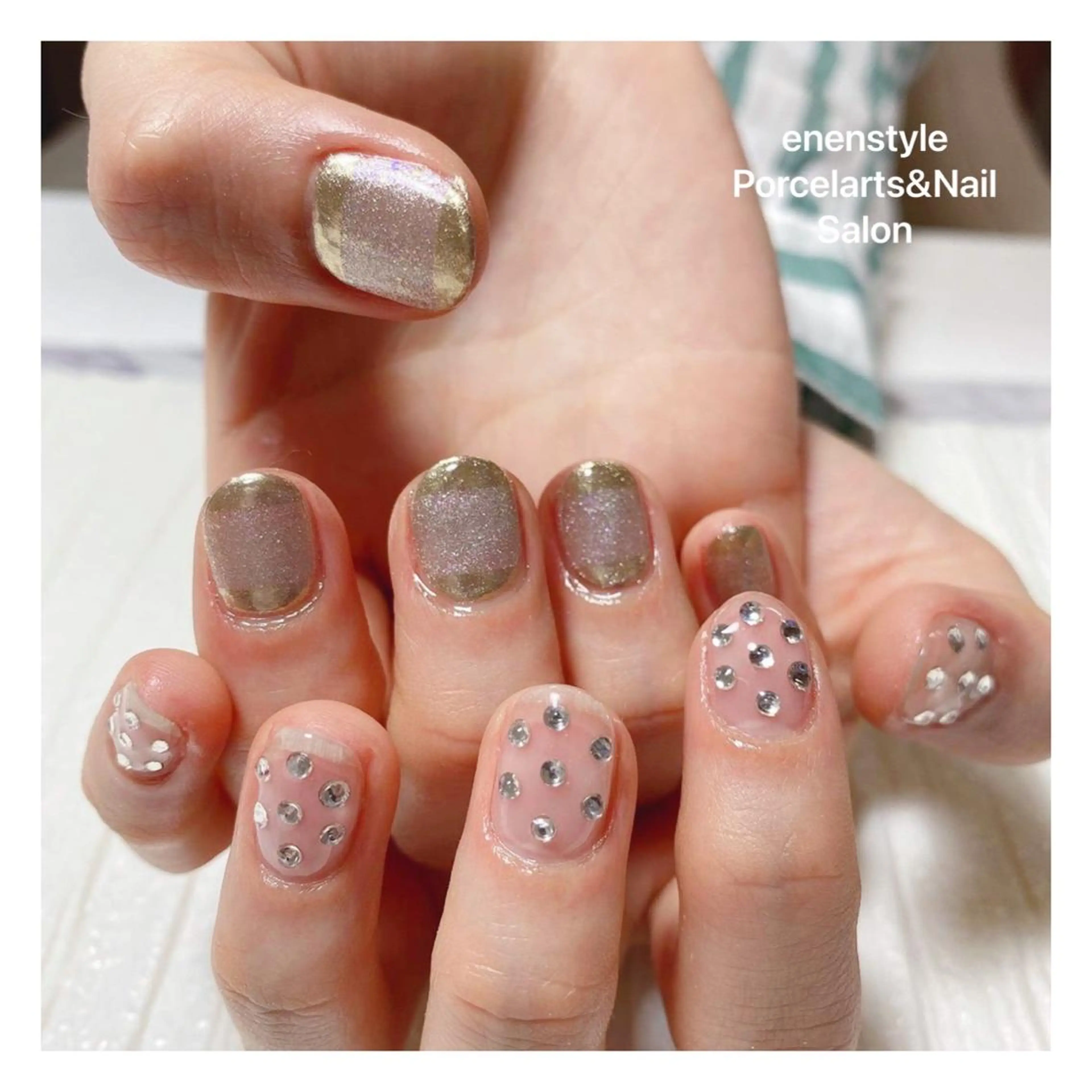 ショート ネイル ハンドネイル 👑enen style👑のネイルデザイン