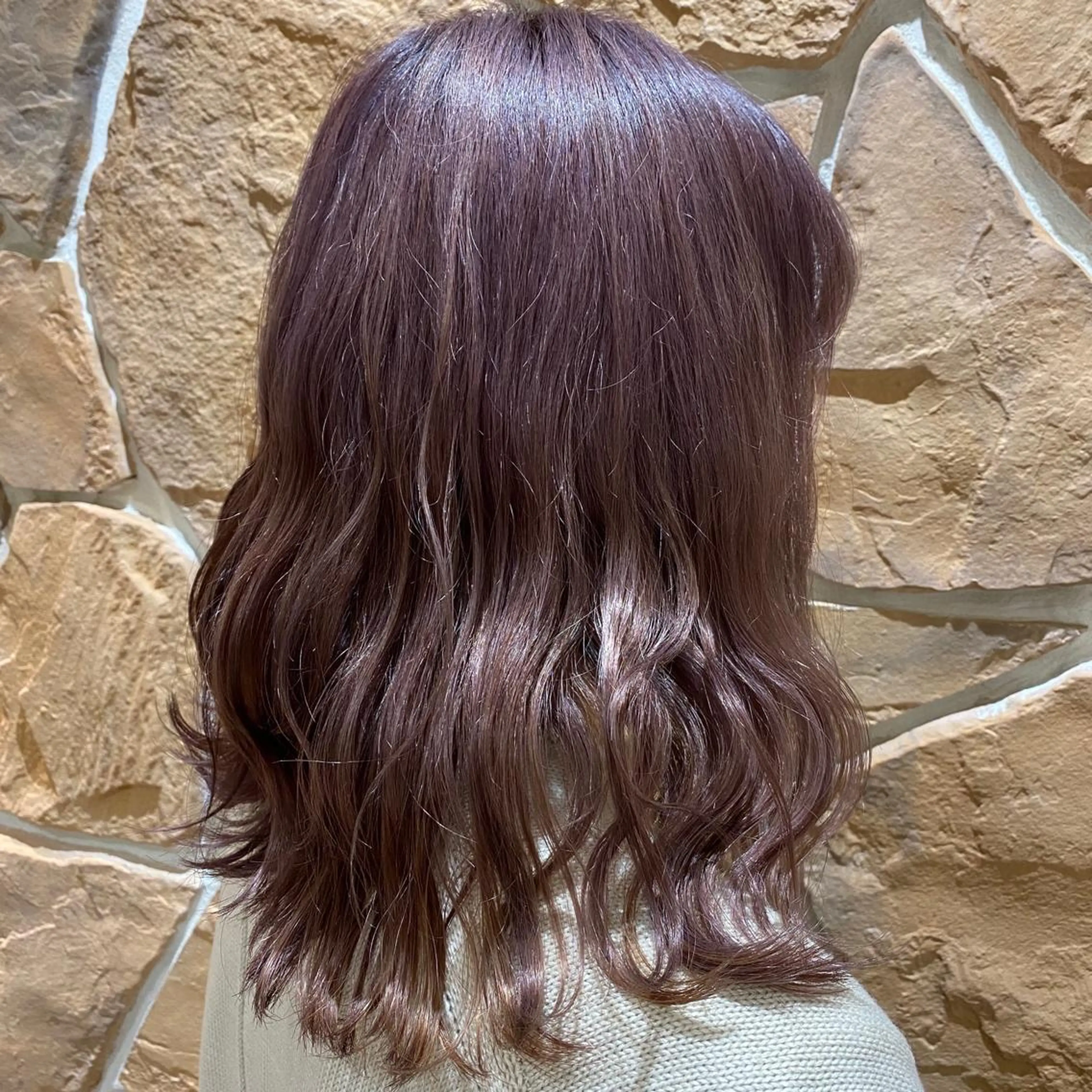 セミロング カラー 透明感カラー🌈 菊池 結衣のヘアスタイル