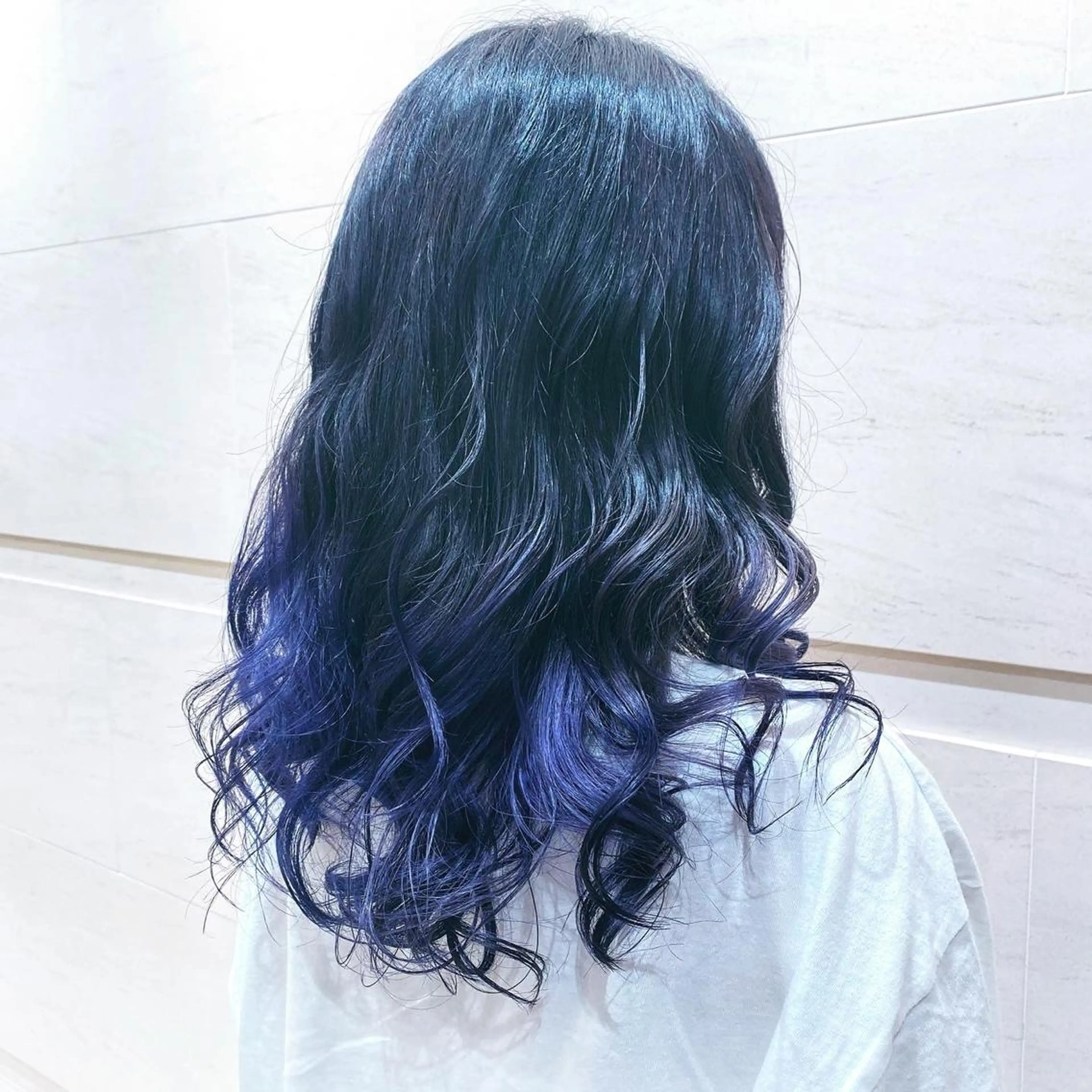 ロング ili 梅田のヘアスタイル