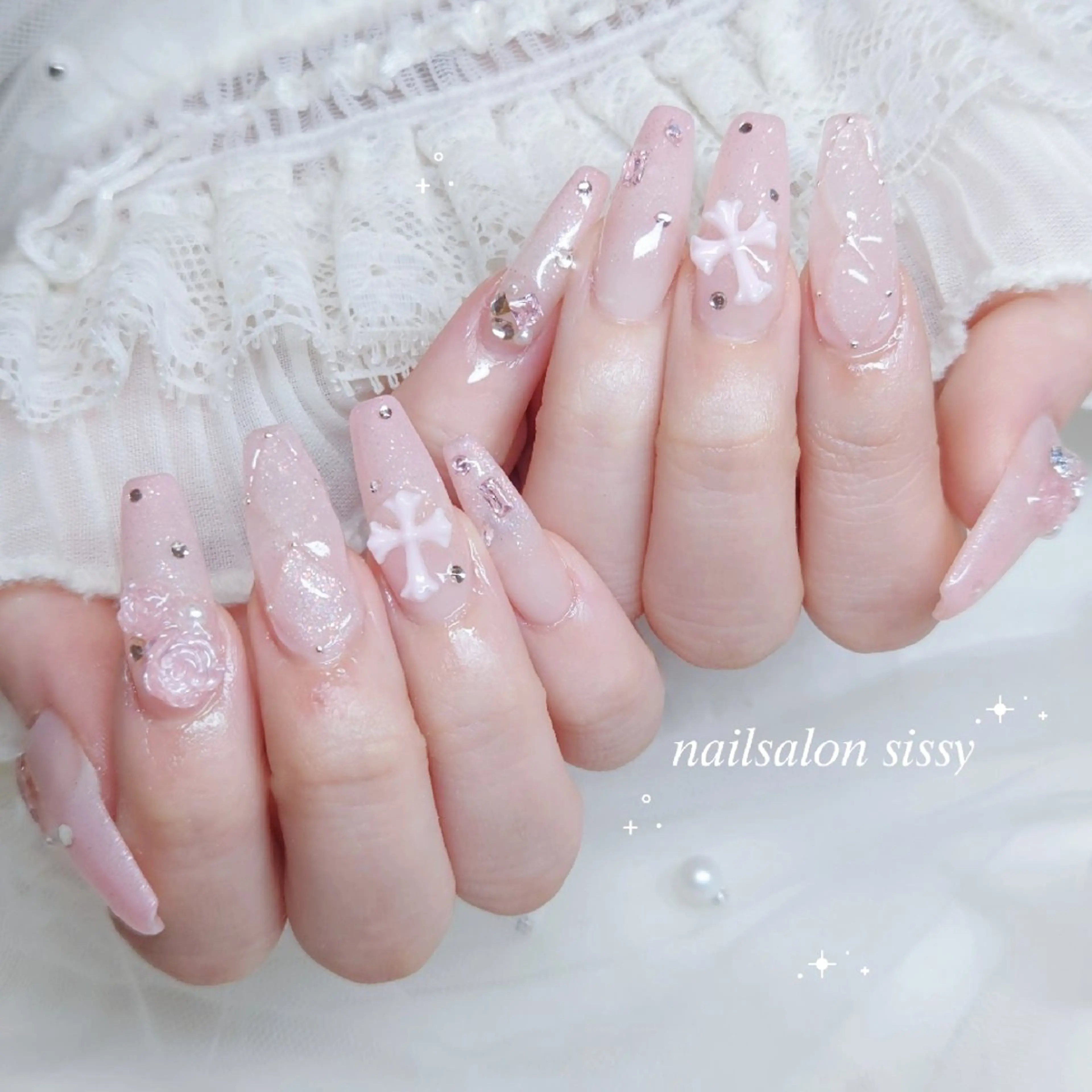ネイル ハンドネイル sissy hatsuneのネイルデザイン