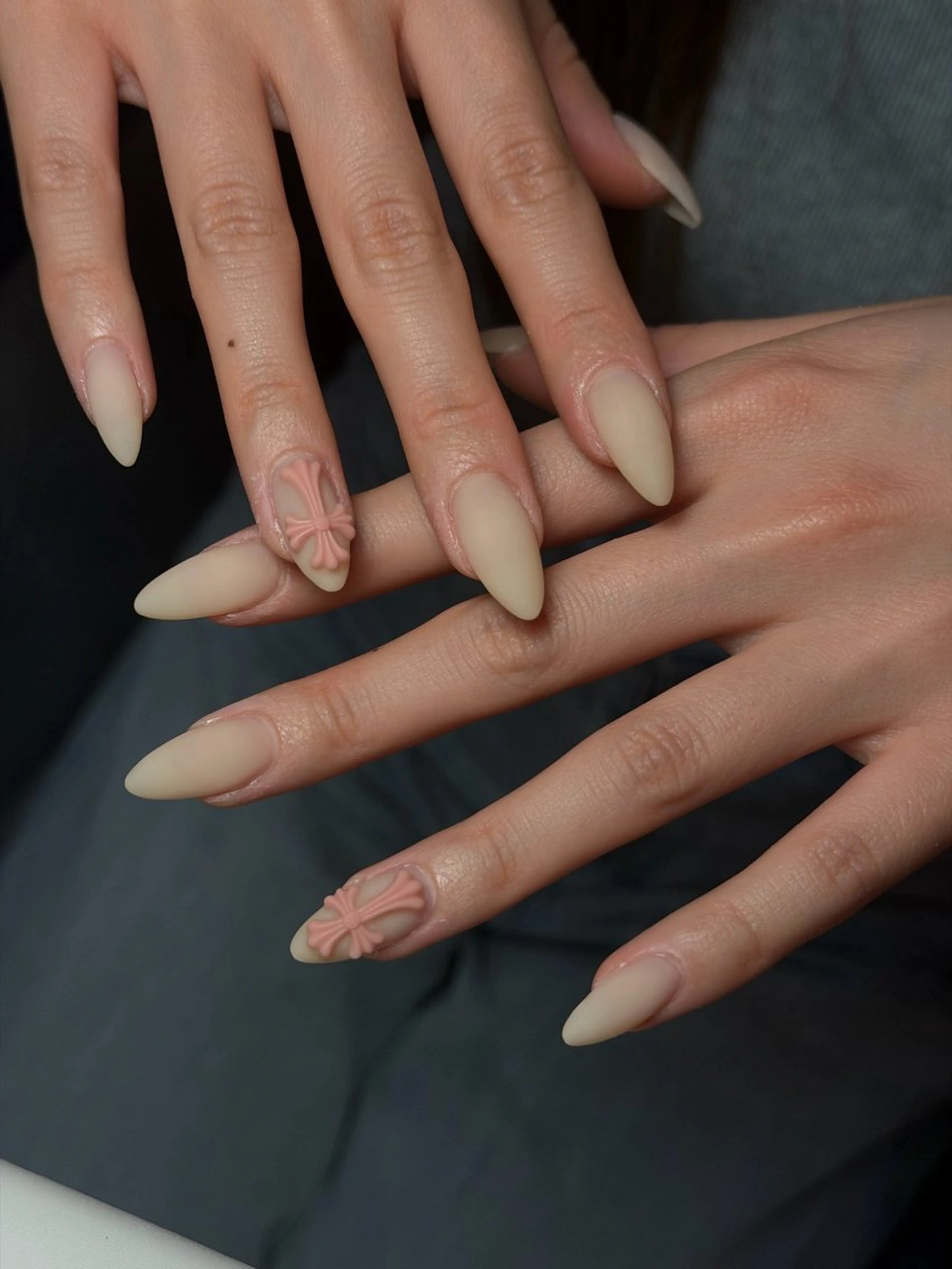 ネイル 韓国ネイル シンプルネイル ワンホンネイル ハンドネイル CoMo Nailのネイルデザイン