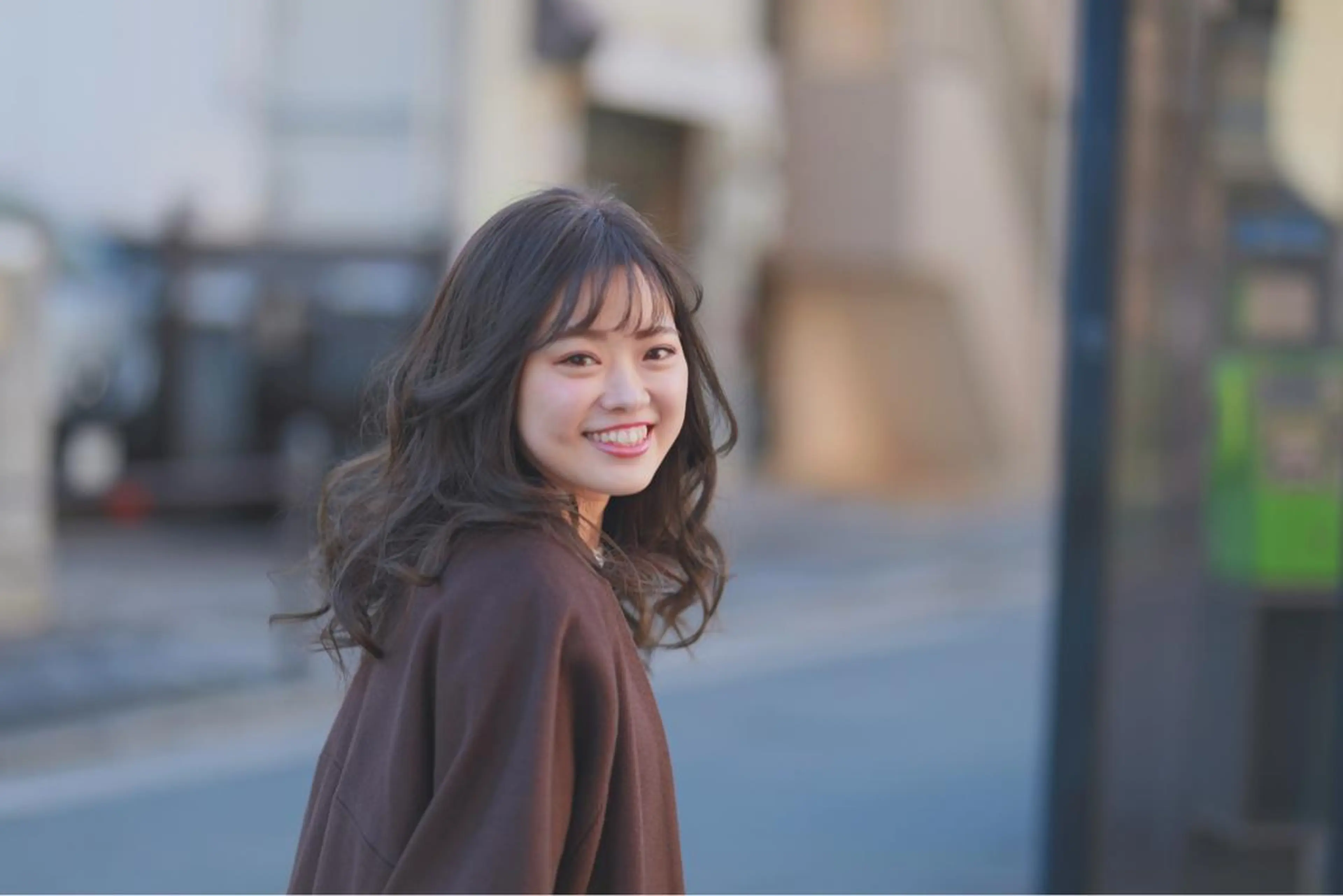ミディアム カット ヘアカラー トリートメント リンネ 甲東園のヘアスタイル
