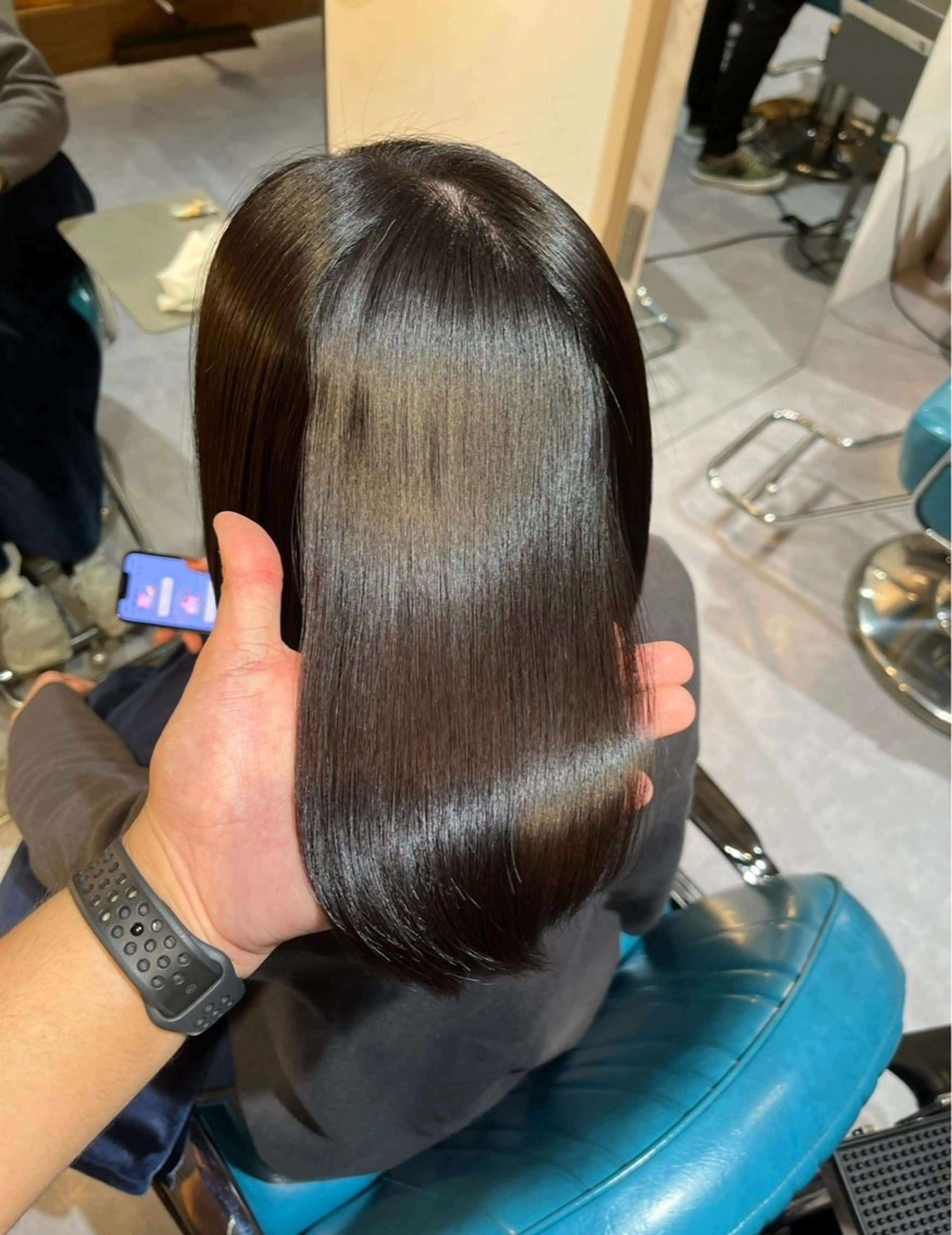 ミディアム 縮毛矯正 トリートメント 必ず笑顔で帰っていた だきます！安田祐貴のヘアスタイル