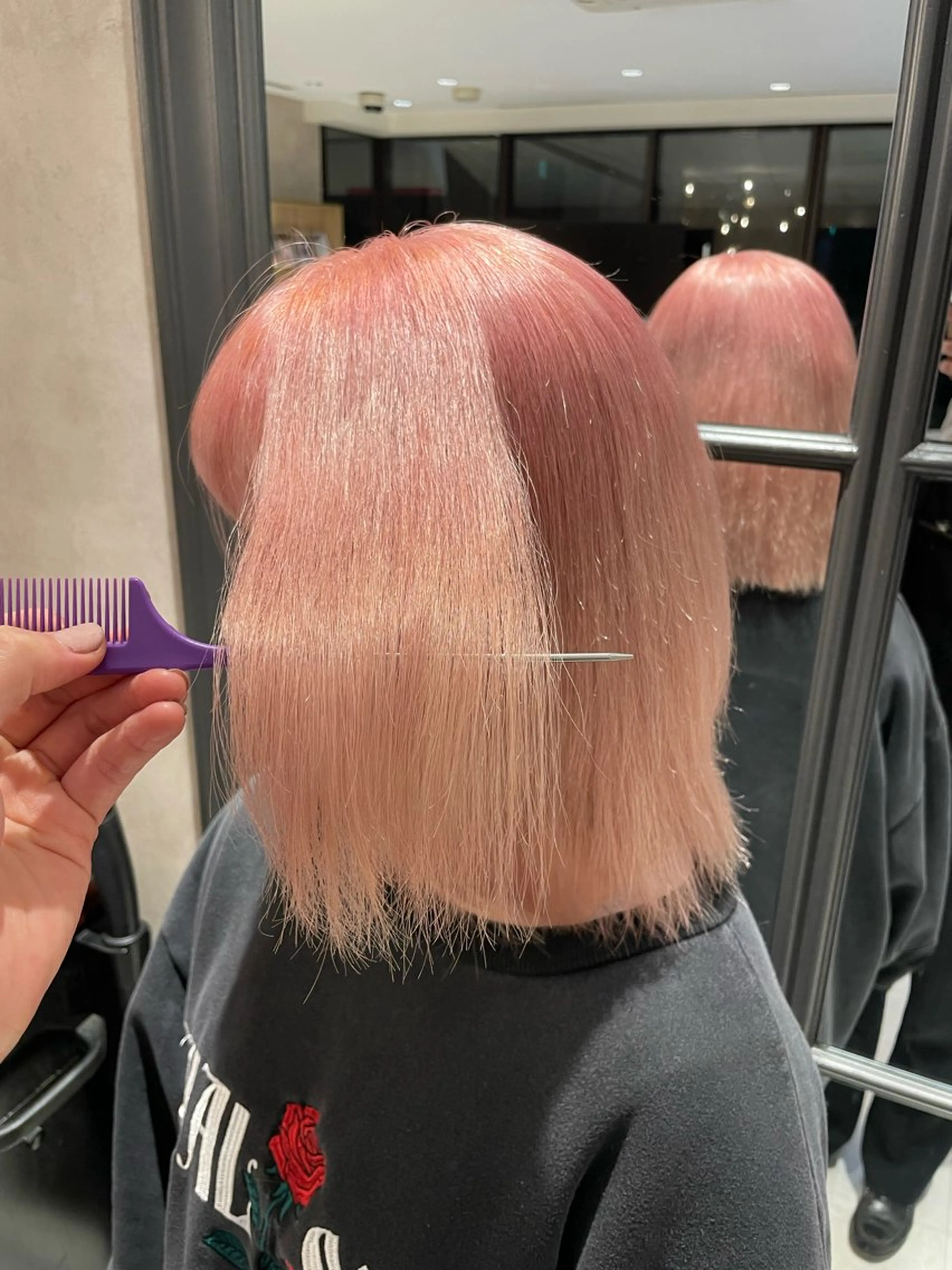 ミディアム ヘアカラー 大藤 彩のヘアスタイル