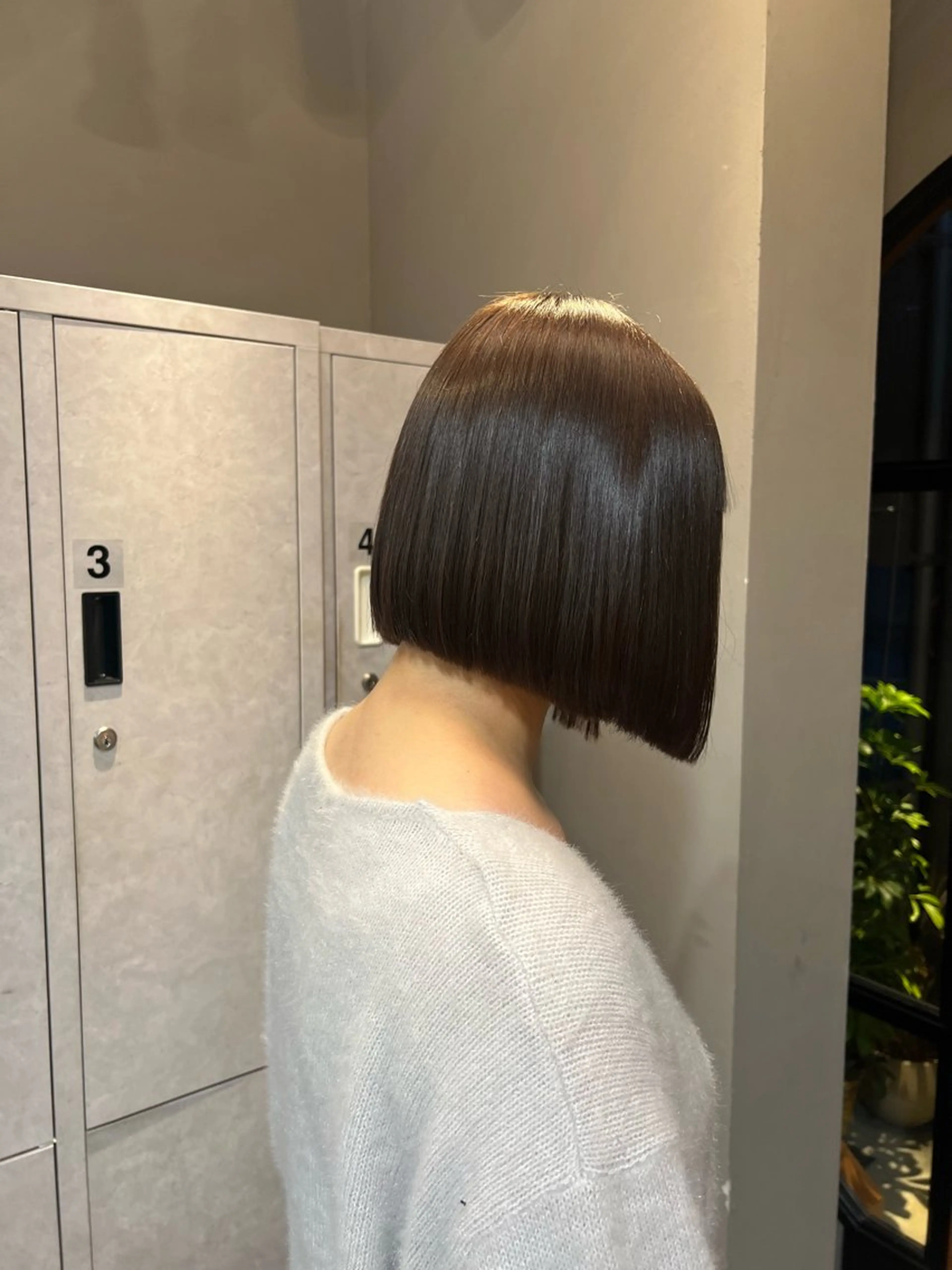 ショート カラー 切りっぱなしボブ ボブ 神戸ボブ✂️ ioe三宮/田 伸佳のヘアスタイル