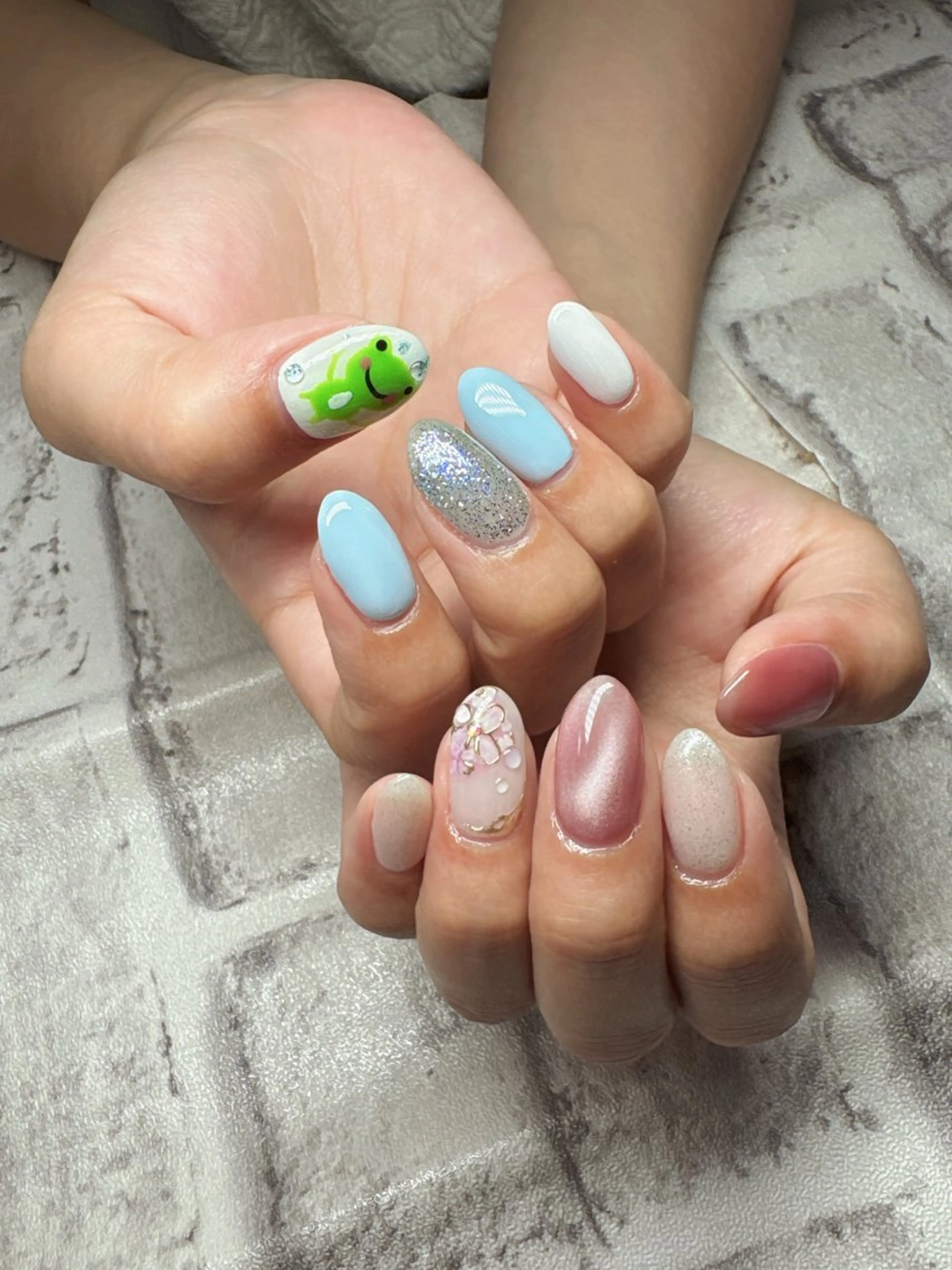 ネイル 💅ネイルハウス🏡 🎀TOMO🎀のネイルデザイン