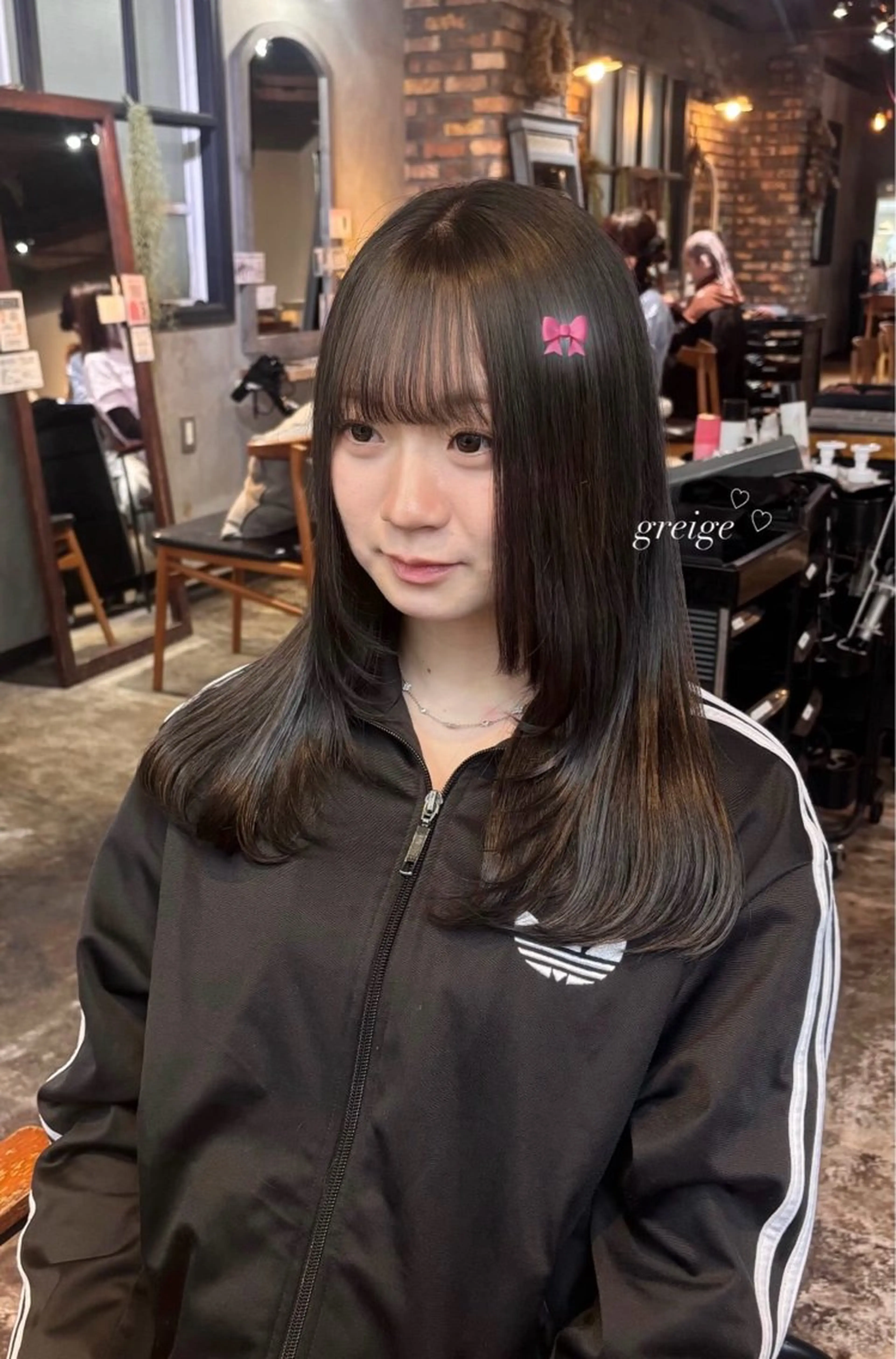 セミロング ヘアカラー カラーモデル募集✨️ YUKI🎀☁️のヘアスタイル
