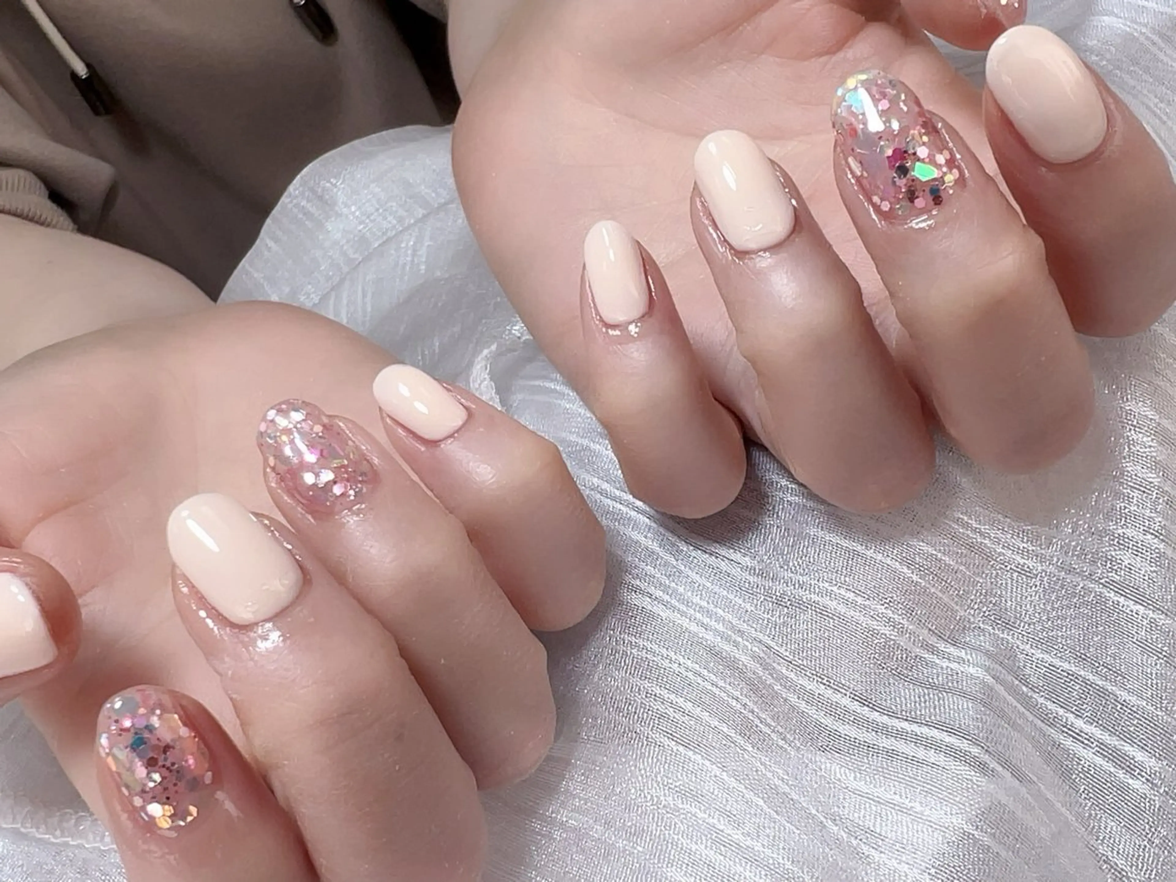 ショート 韓国風ヘア ハンドネイル Nail NaNaのネイルデザイン
