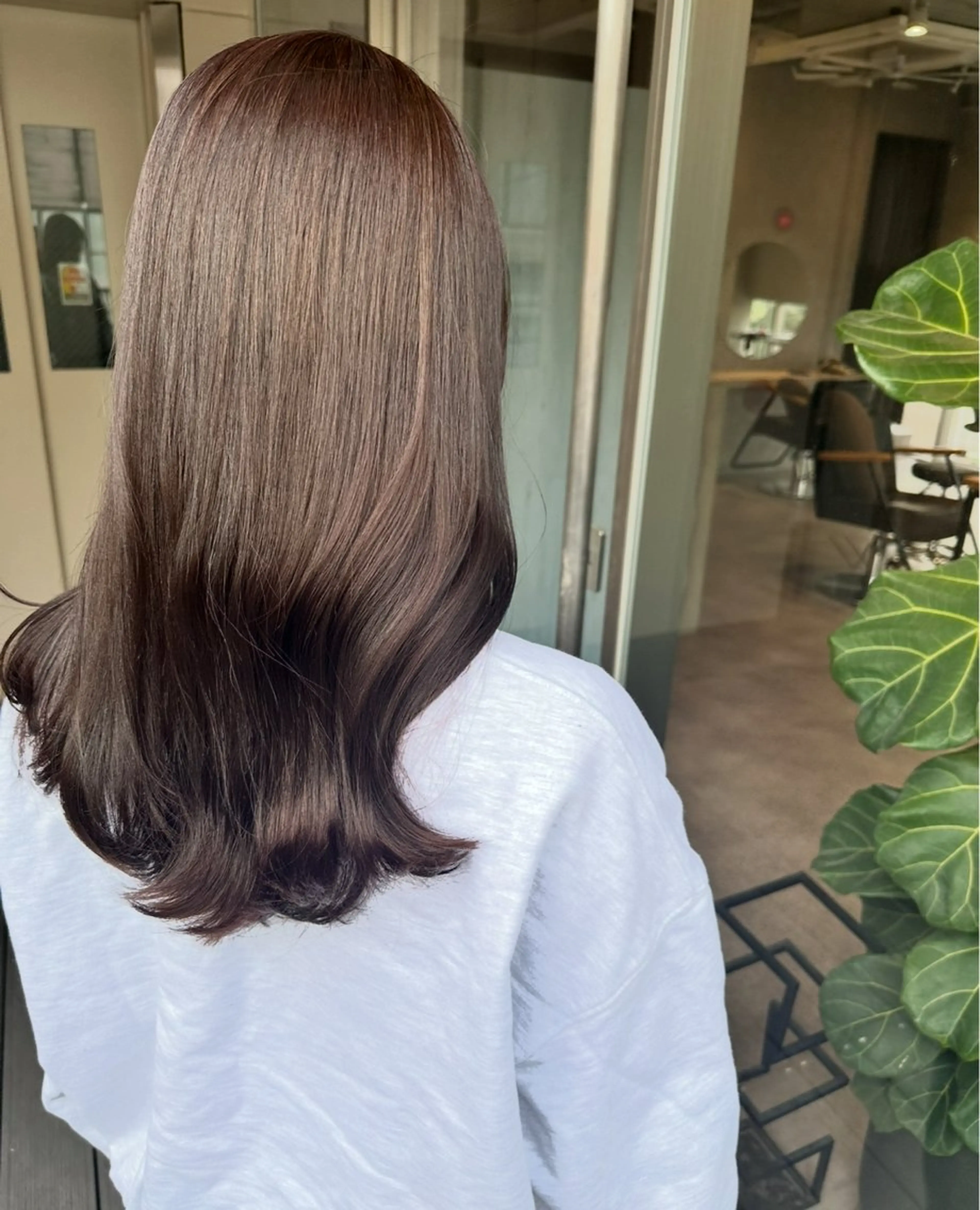 セミロング カラー ベージュカラー オリーブベージュ ヘアカラー トリートメント 韓国風/オシャレ /縮毛矯正/滝口琴未のヘアスタイル