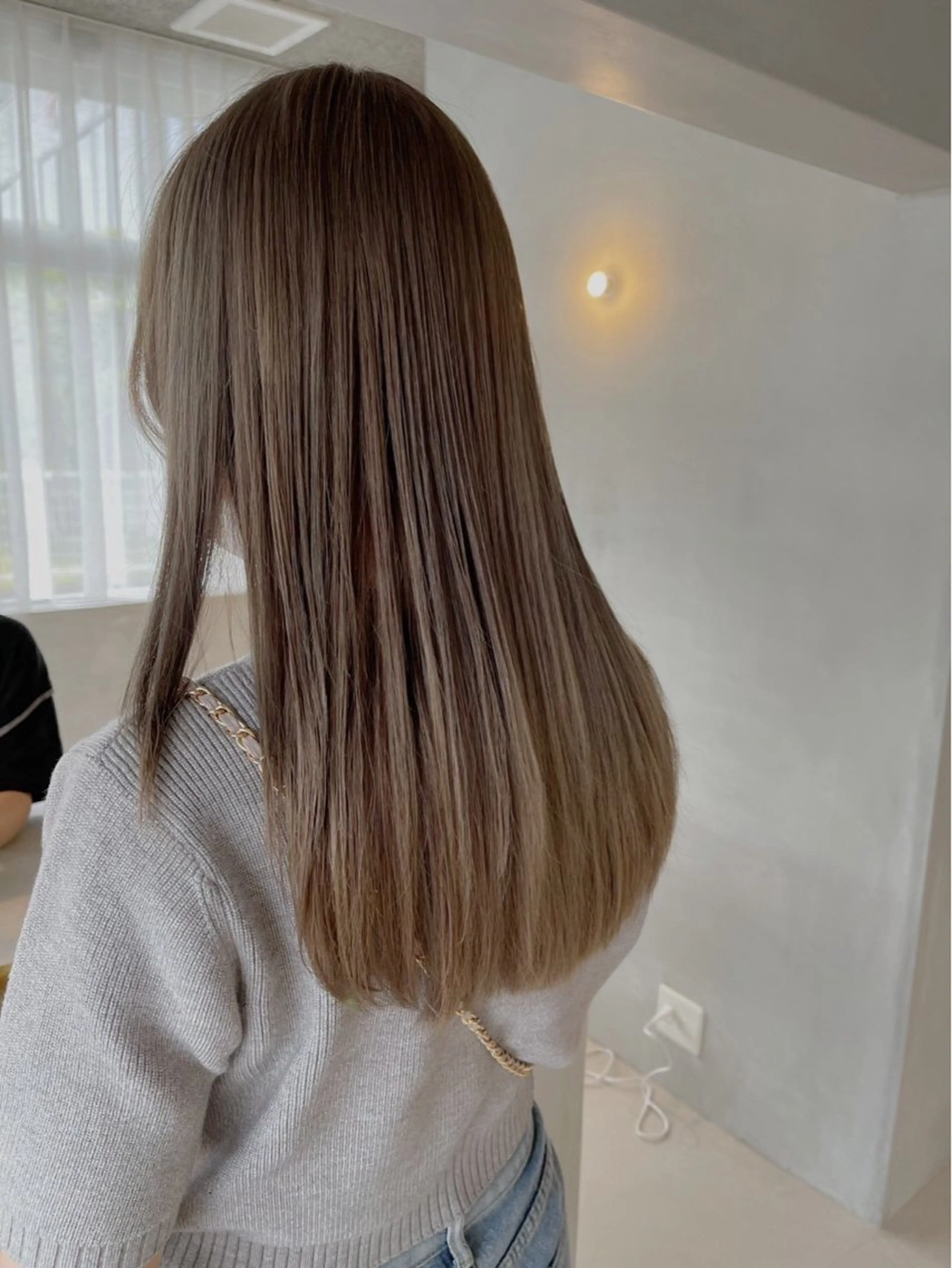 ロング カラー ハイトーン/艶髪/ 暗髪/韓国/sanaのヘアスタイル