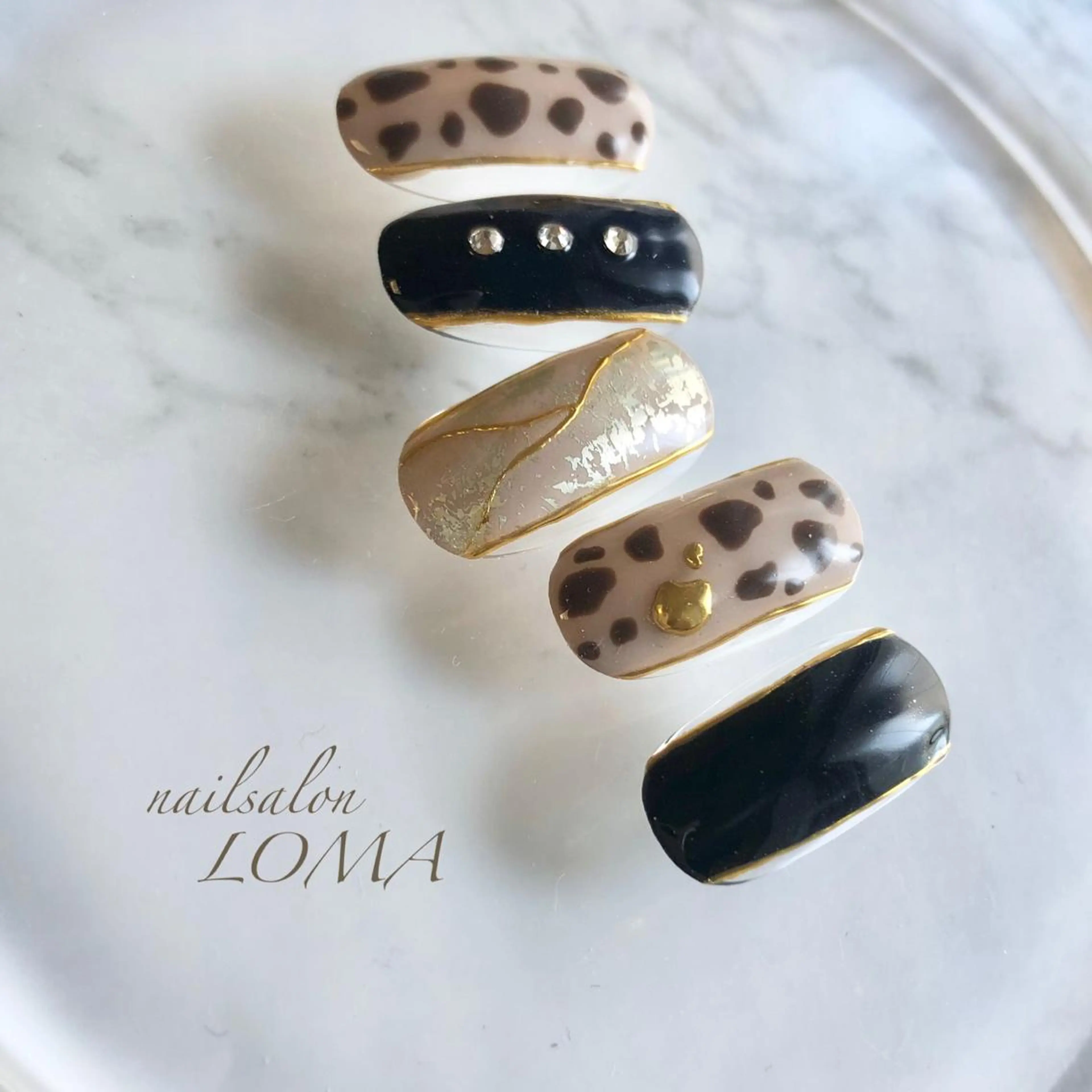 ネイル m-nail 🌙minamiのネイルデザイン