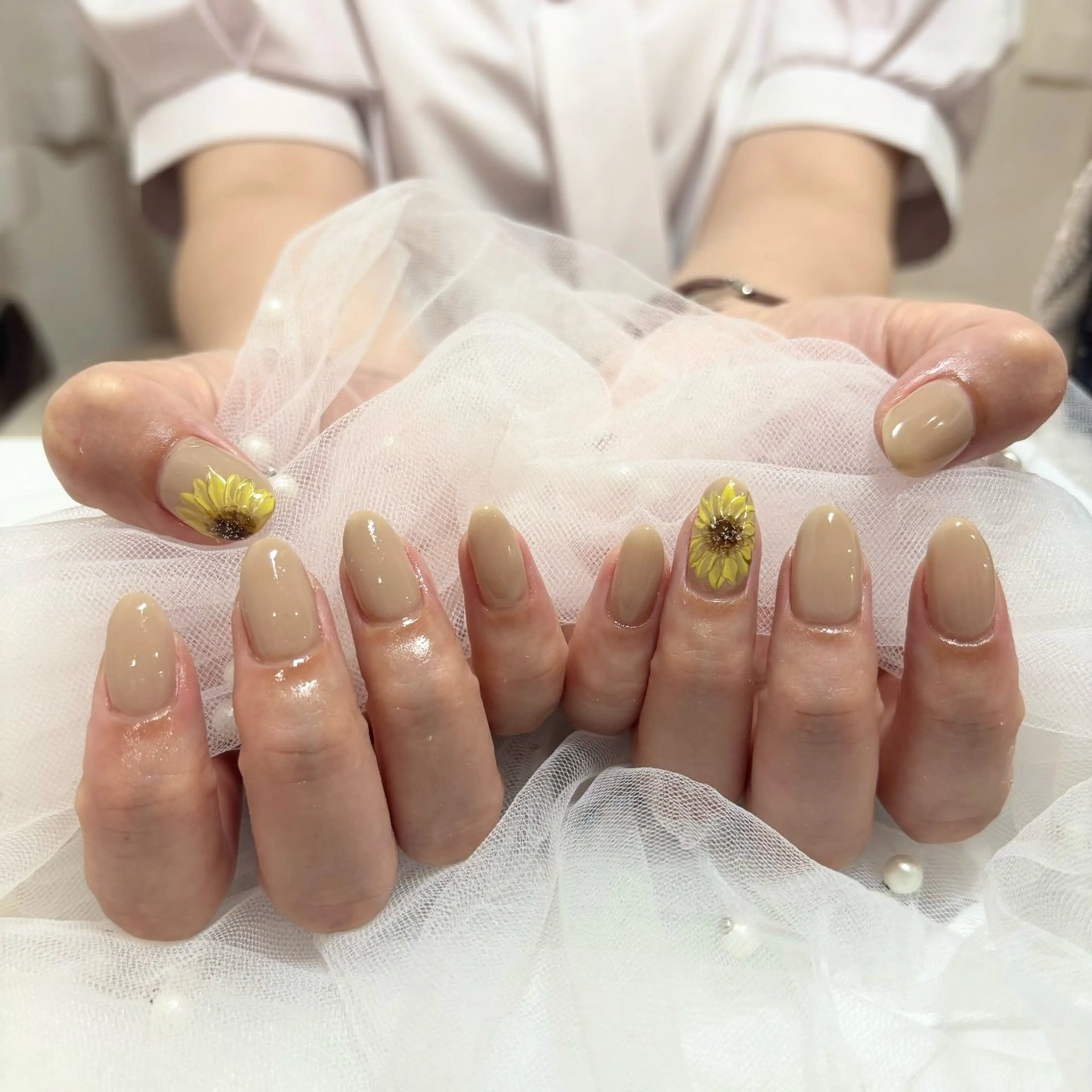 ネイル _WHITE+ 南海難波店のネイルデザイン