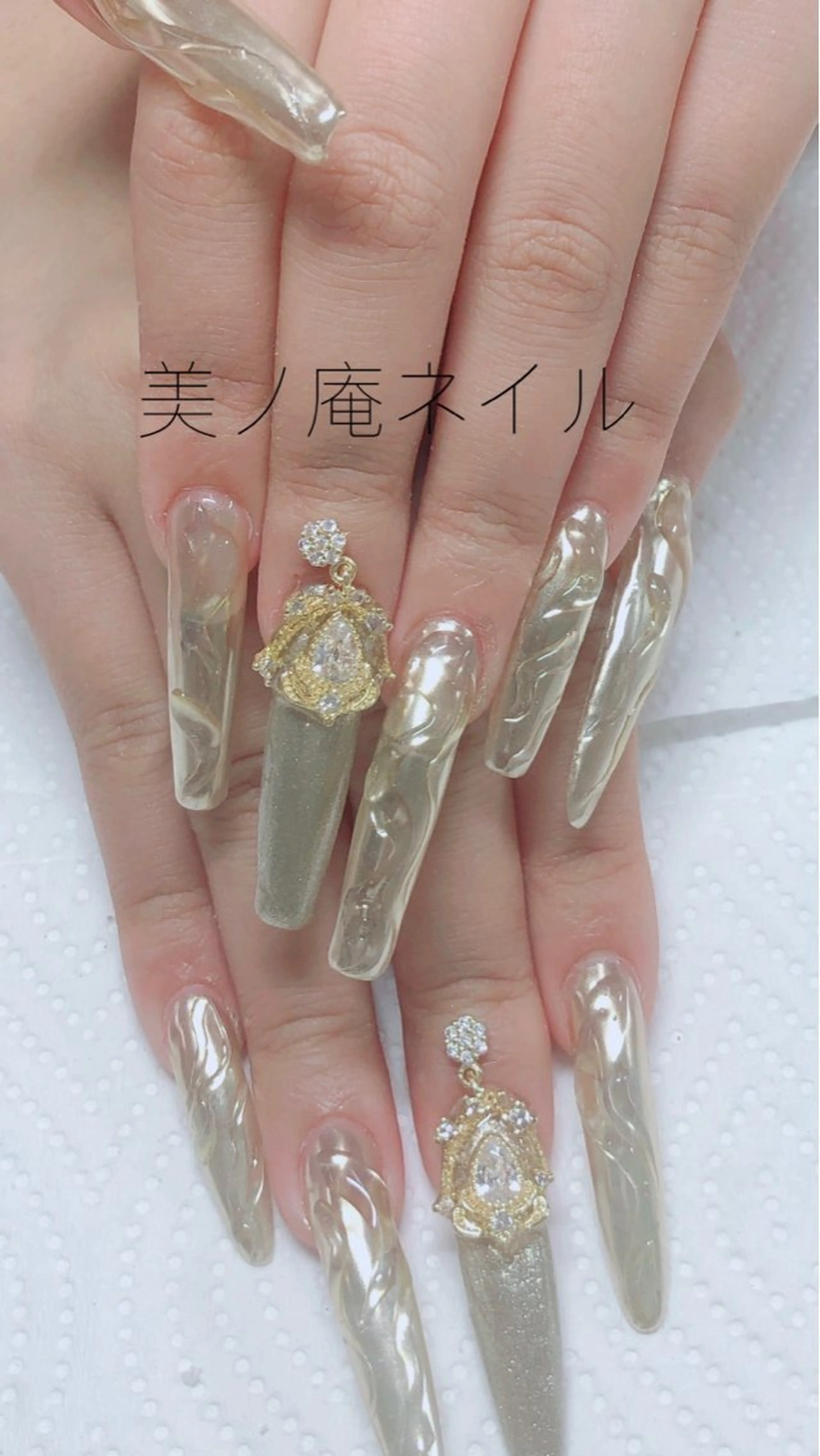 ネイル 美ノ庵ネイルサロン メトロポリタン前店のネイルデザイン