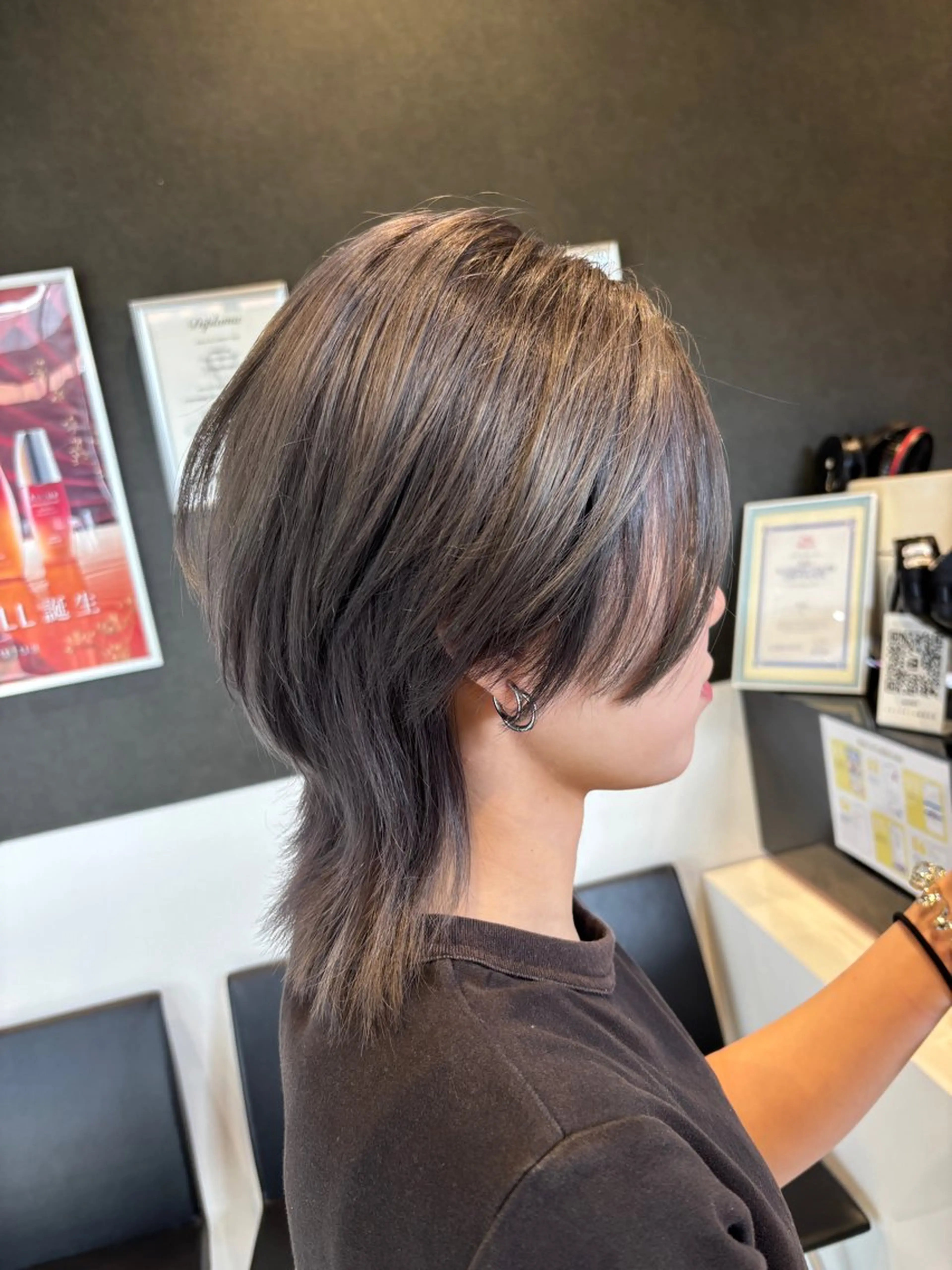 ミディアム カラー ヘアカラー トリートメント ブリーチ/ヘアケア/ 艶髪/イギチハルのヘアスタイル