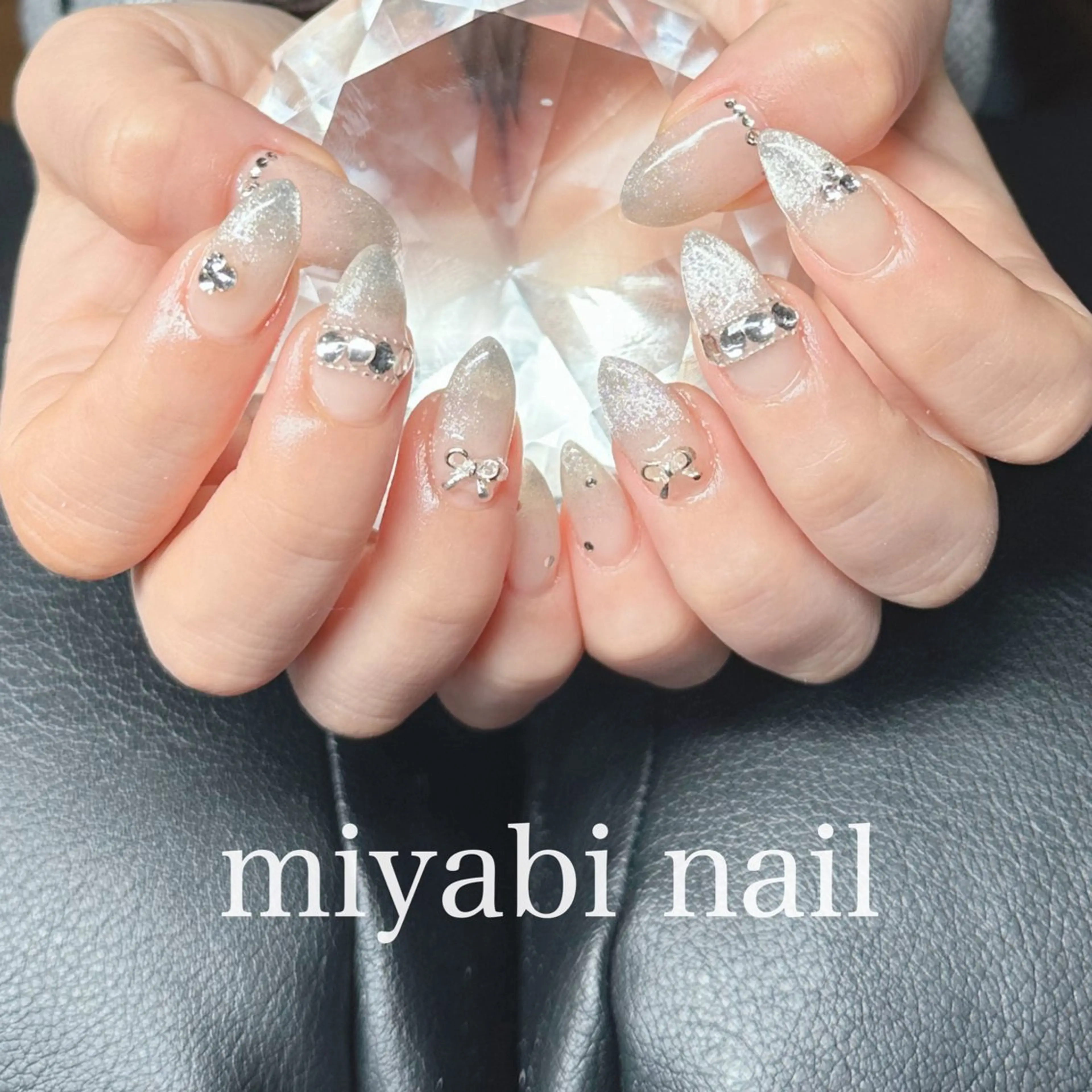 ネイル アートネイル ジェルネイル グラデーション キラキラネイル マグネットネイル ハンドネイル miyabi nail 桂川駅近くのネイルデザイン