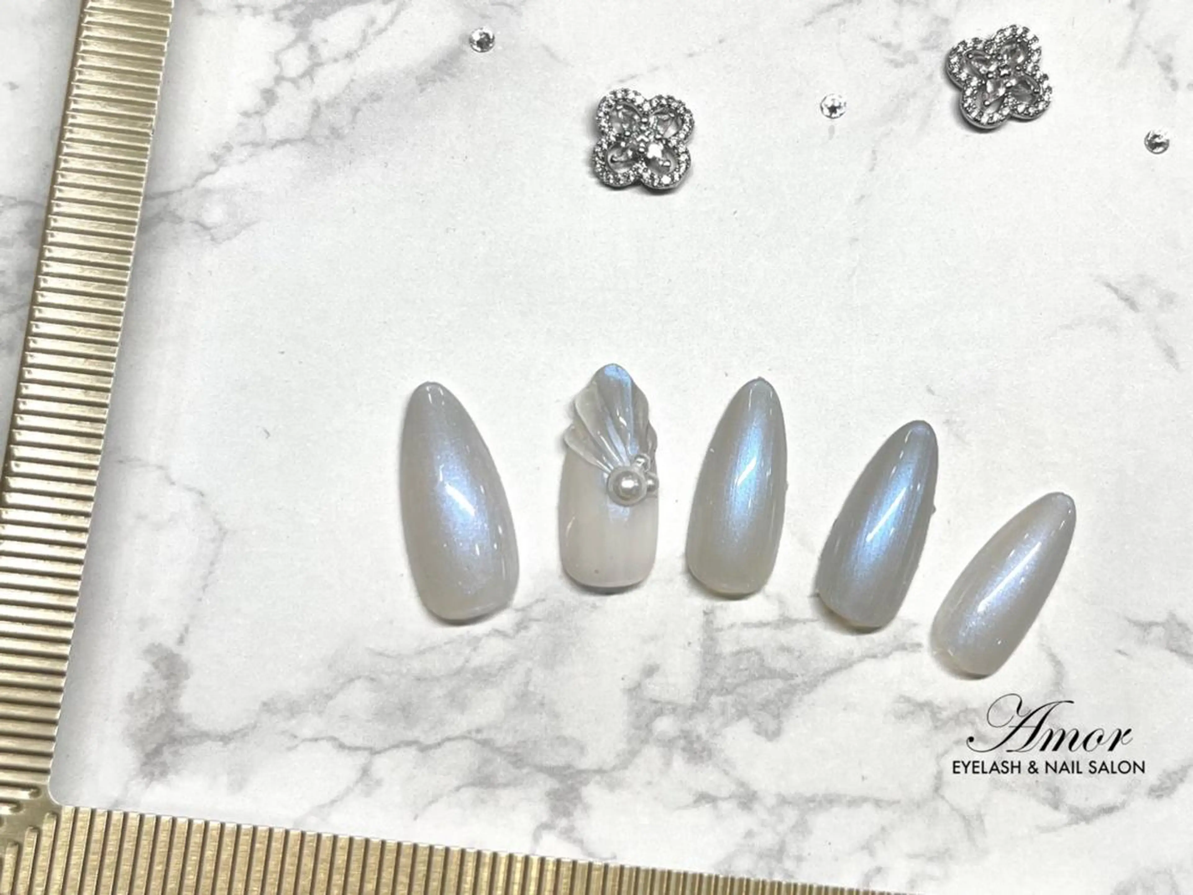 ネイル ラメ(グリッター) ストーンネイル ハンドネイル Nailist ★Amo★のネイルデザイン