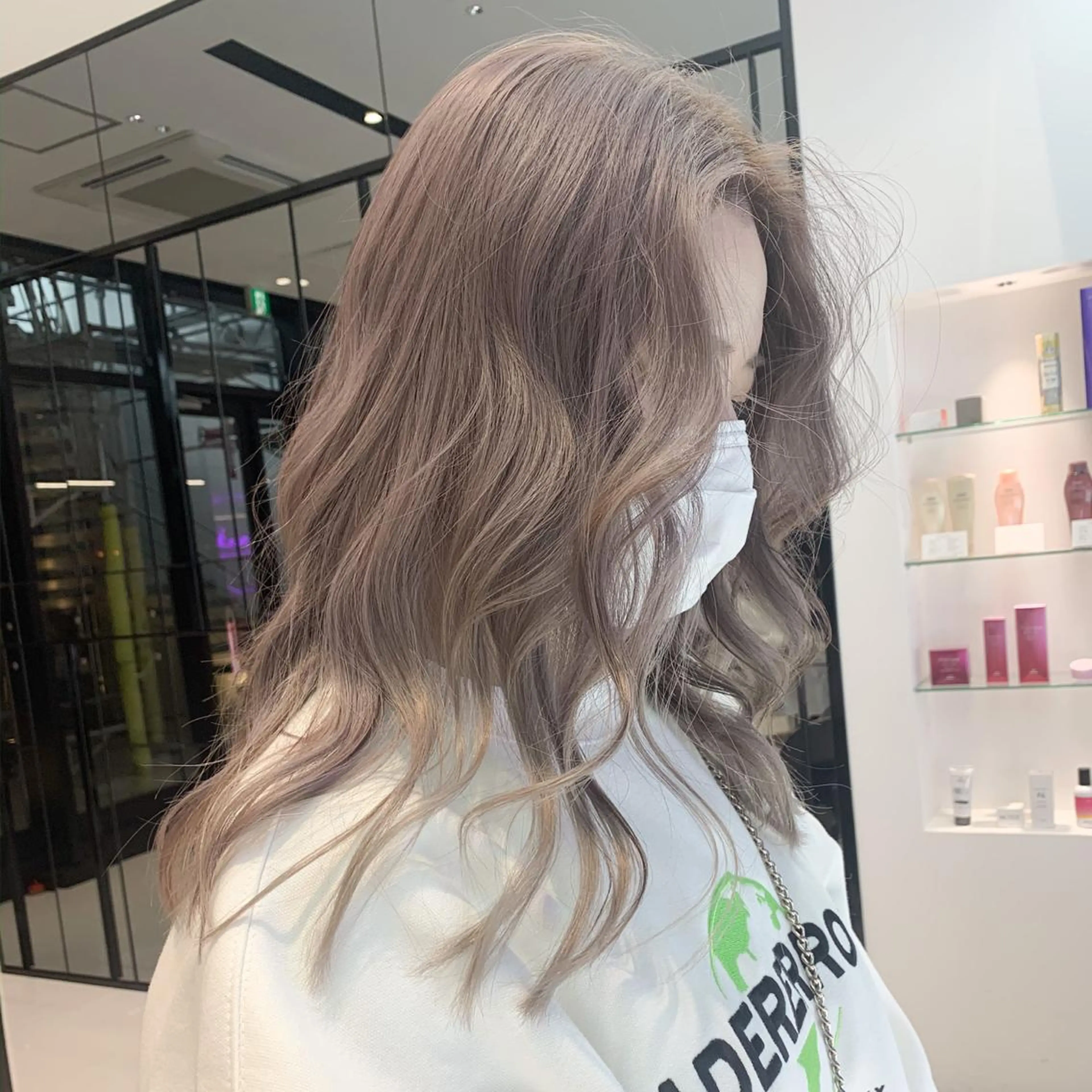 セミロング カラー カット ヘアカラー トリートメント レイヤー/ブリーチ HIKARU ♡のヘアスタイル