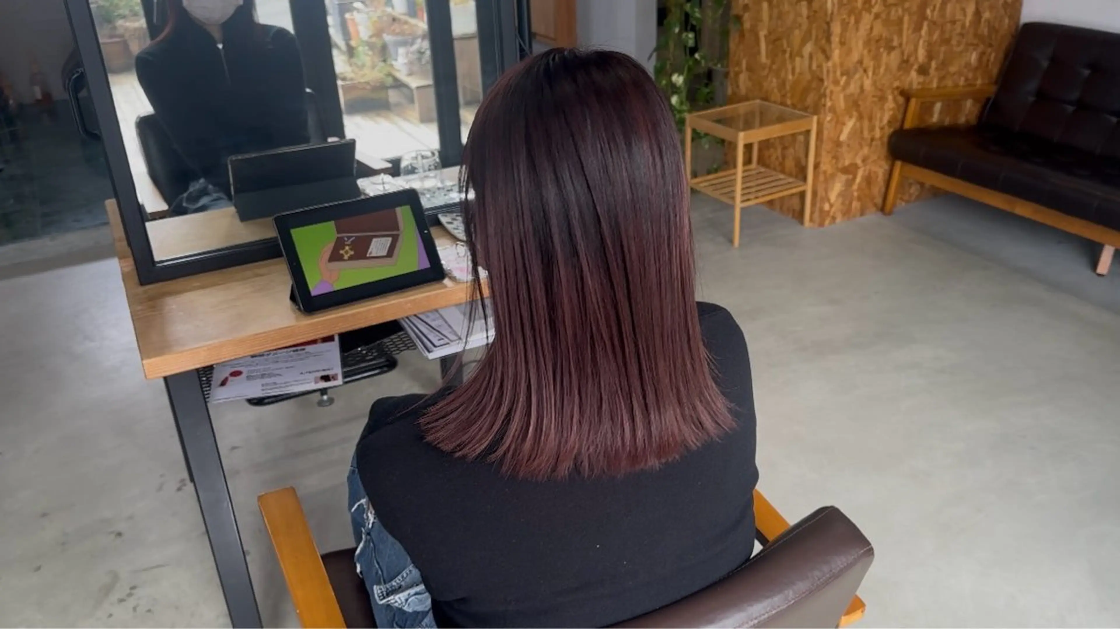 ロング カラー バレイヤージュ レイヤーカット ブリーチ特化 コンテスト優勝サロンのヘアスタイル