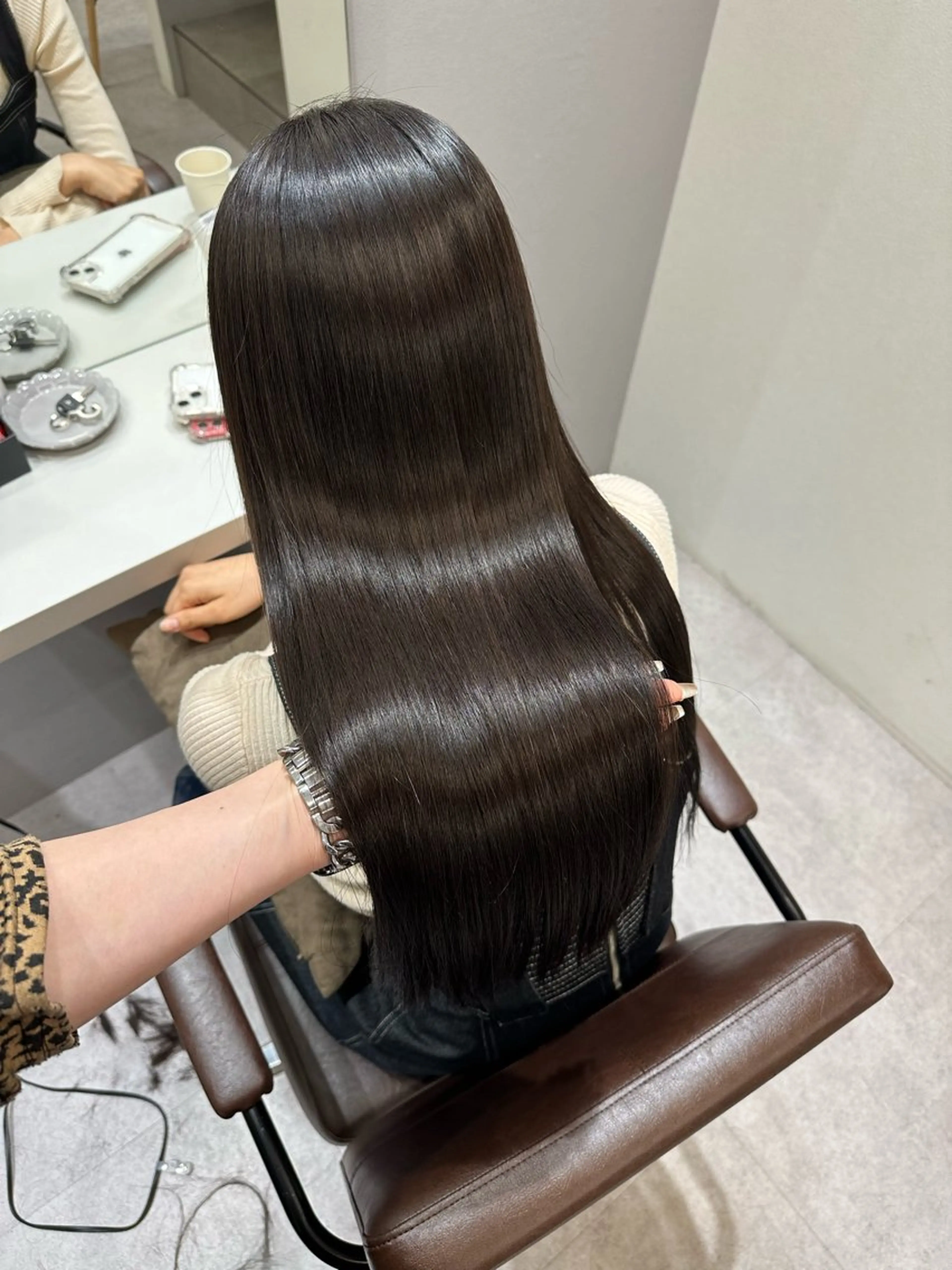 ロング カット 縮毛矯正 トリートメント 韓国風✨髪質改善✨ 縮毛矯正✨松浦知奈美のヘアスタイル