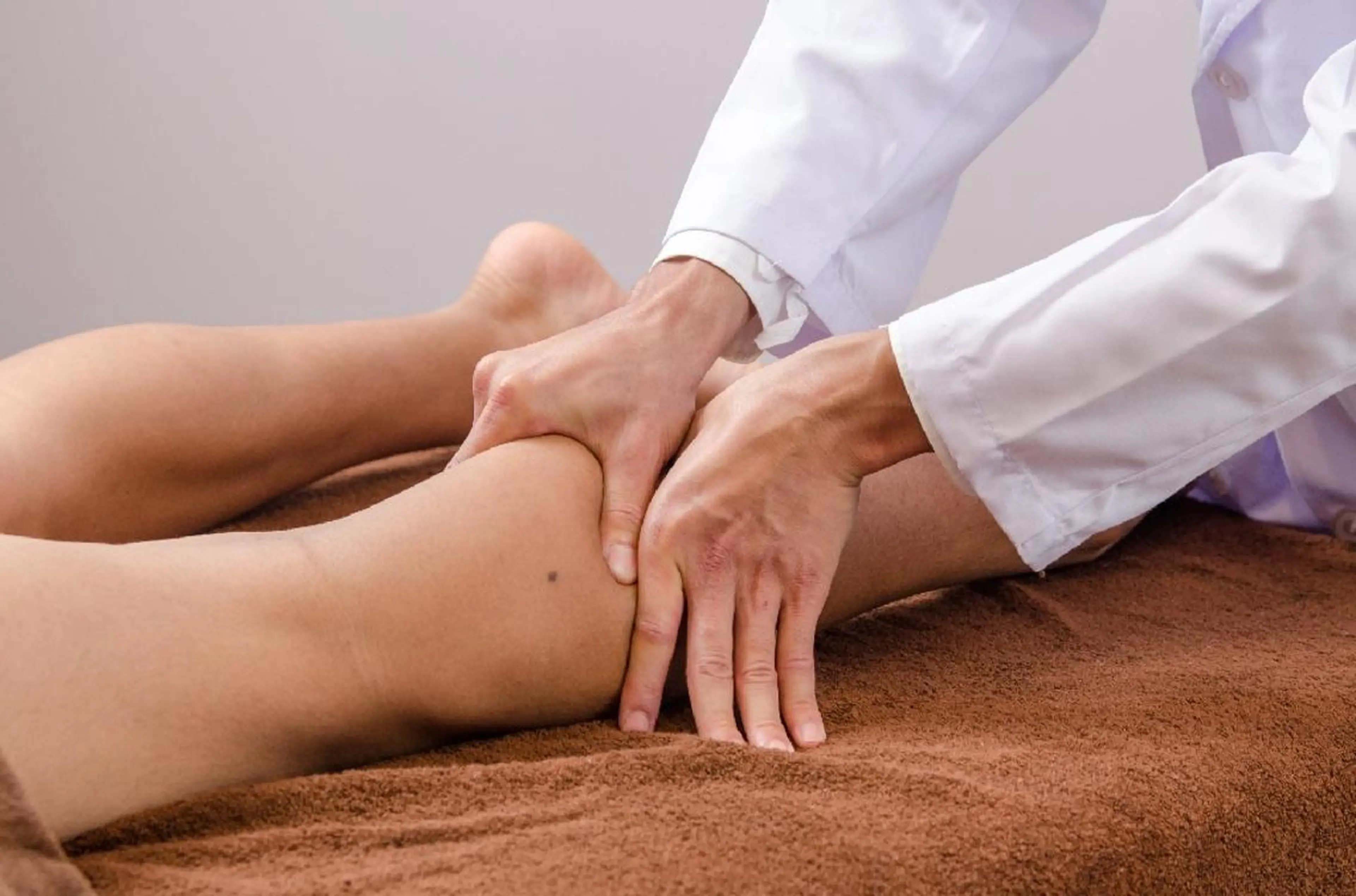 ❗上半身だけじゃ物足りない🦵❗【うつ伏せ全身リンパトリートメント】の写真