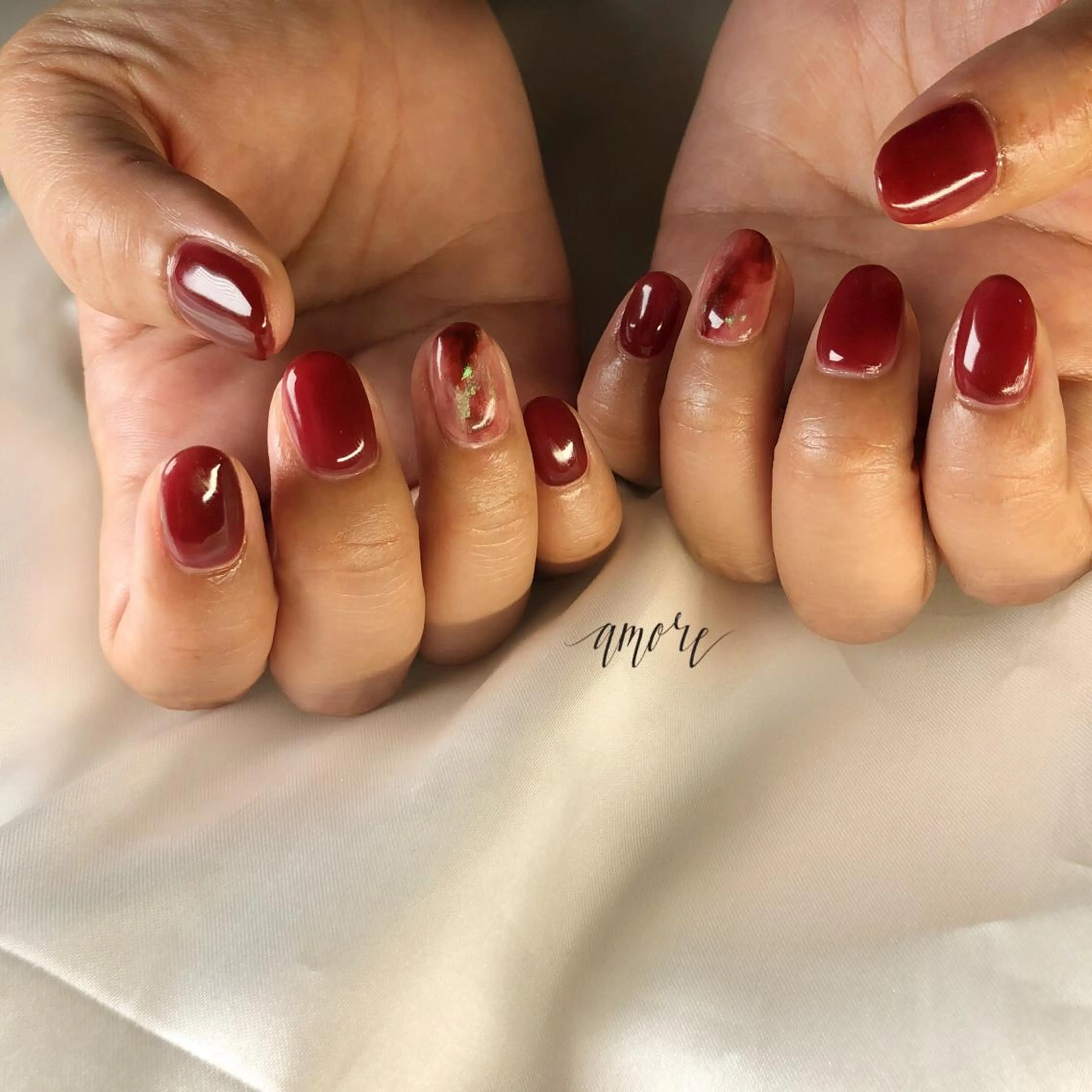 ネイル ジェルネイル 氷ネイル・うるうるネイル マグネットネイル ミラーネイル ニュアンスネイル You kyehwaのネイルデザイン