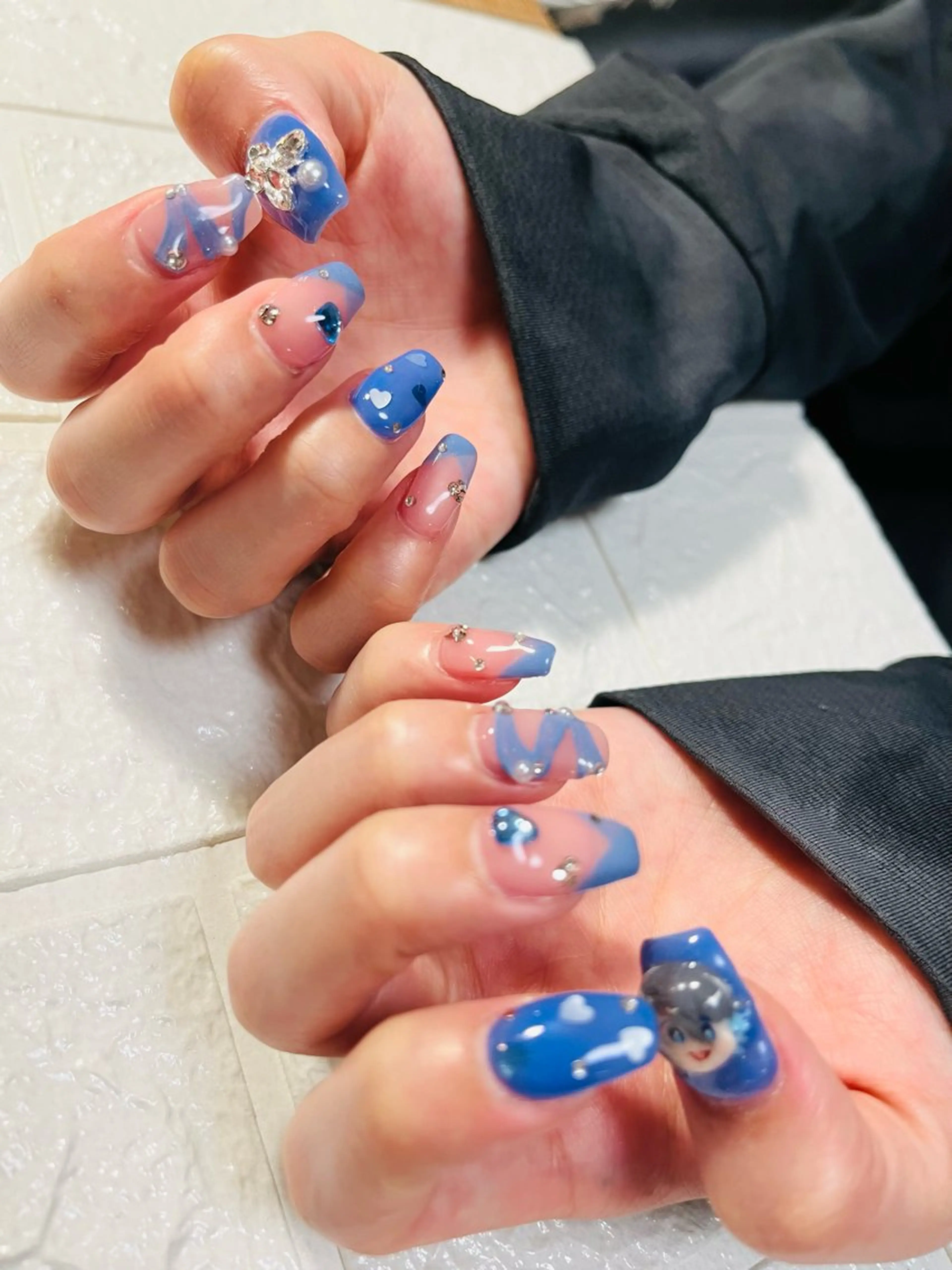 ネイル ハンドネイル ハンドケア 安藤 Charlotteのネイルデザイン