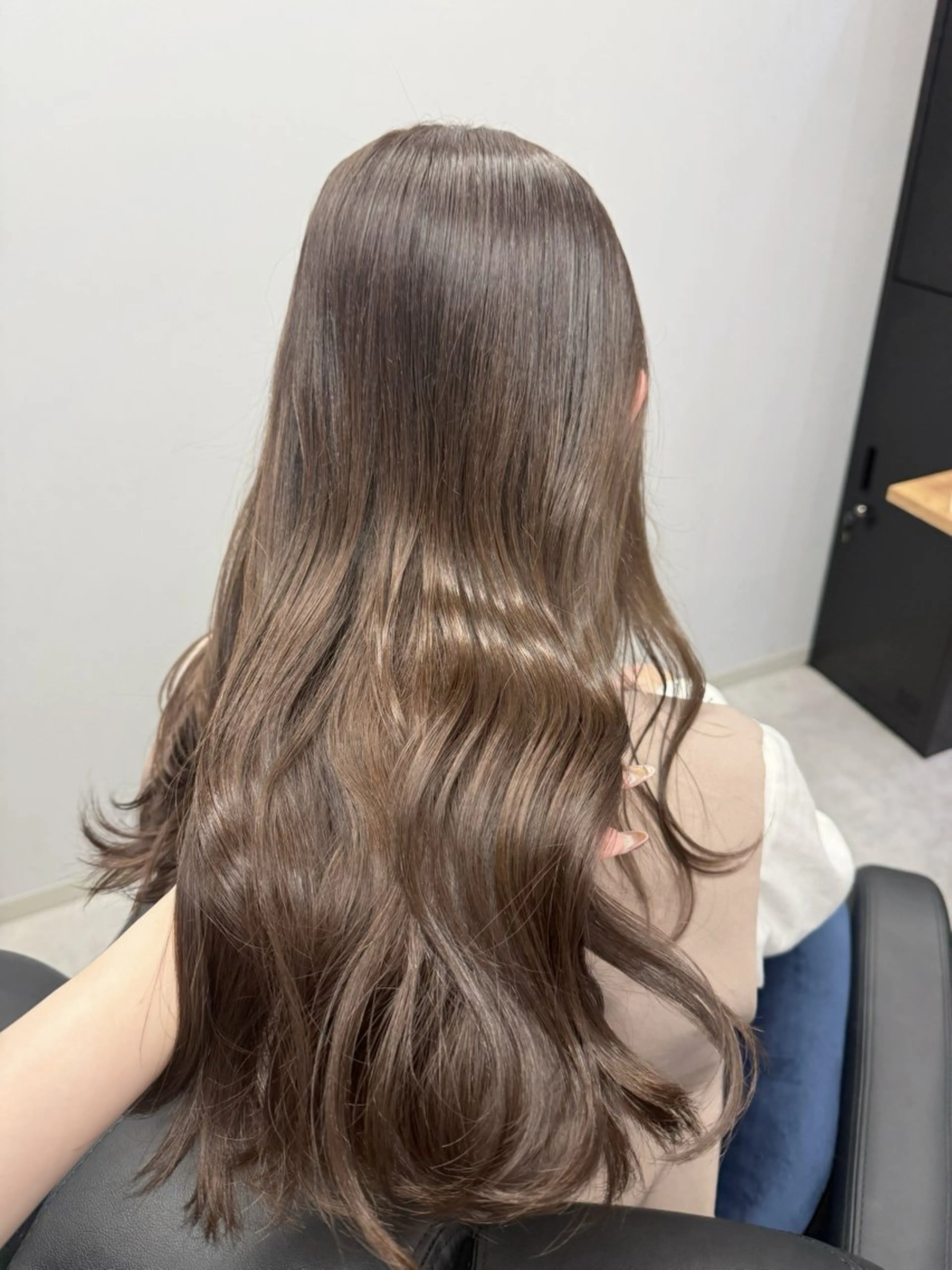 ロング カット ヘアカラー トリートメント ハイトーン×艶カラー 🤍MIZUKIのヘアスタイル