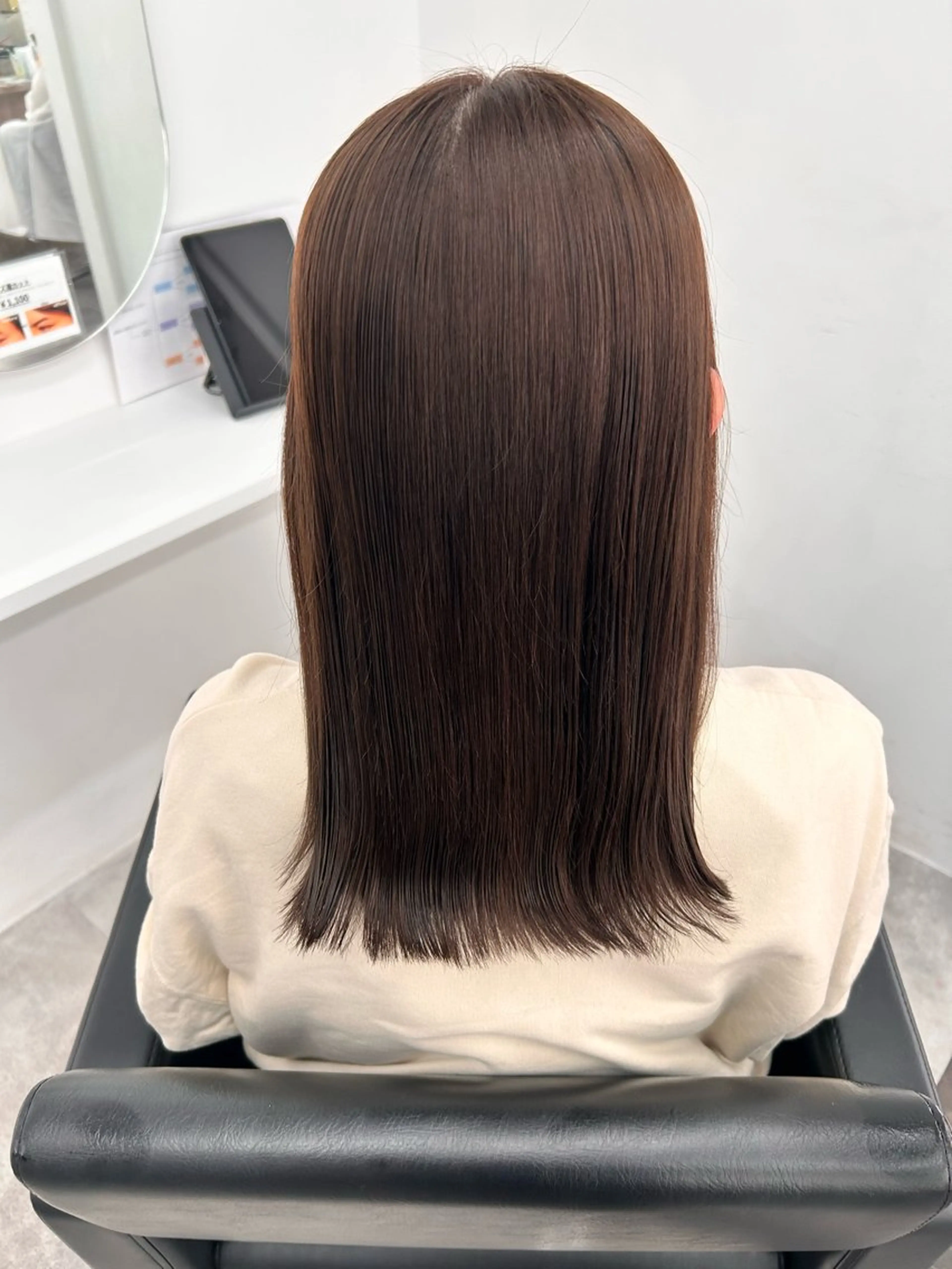 セミロング 内藤 友香のヘアスタイル