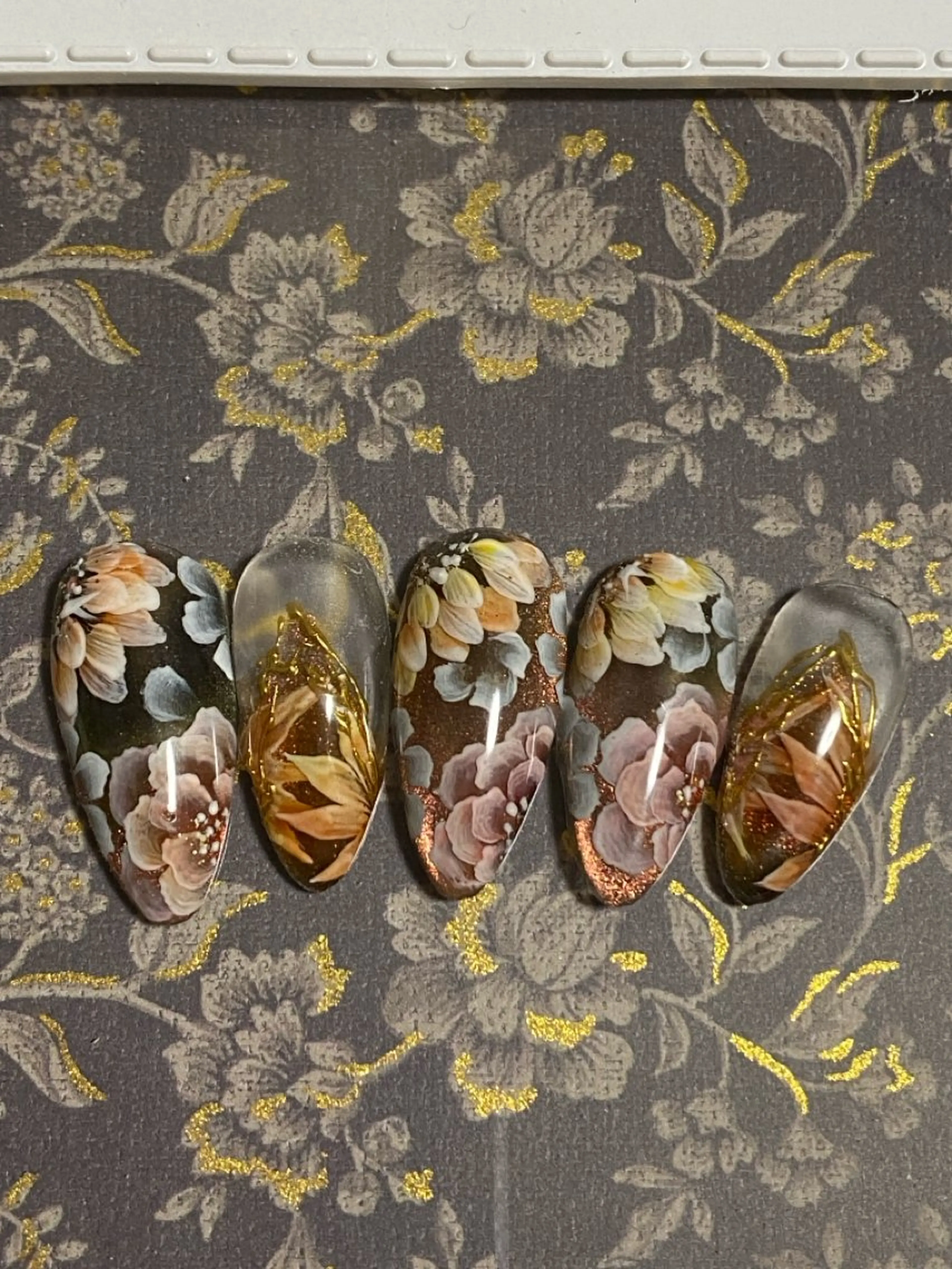 ネイル フラワーネイル 自宅ネイルサロン ♦️nuance♦️のネイルデザイン