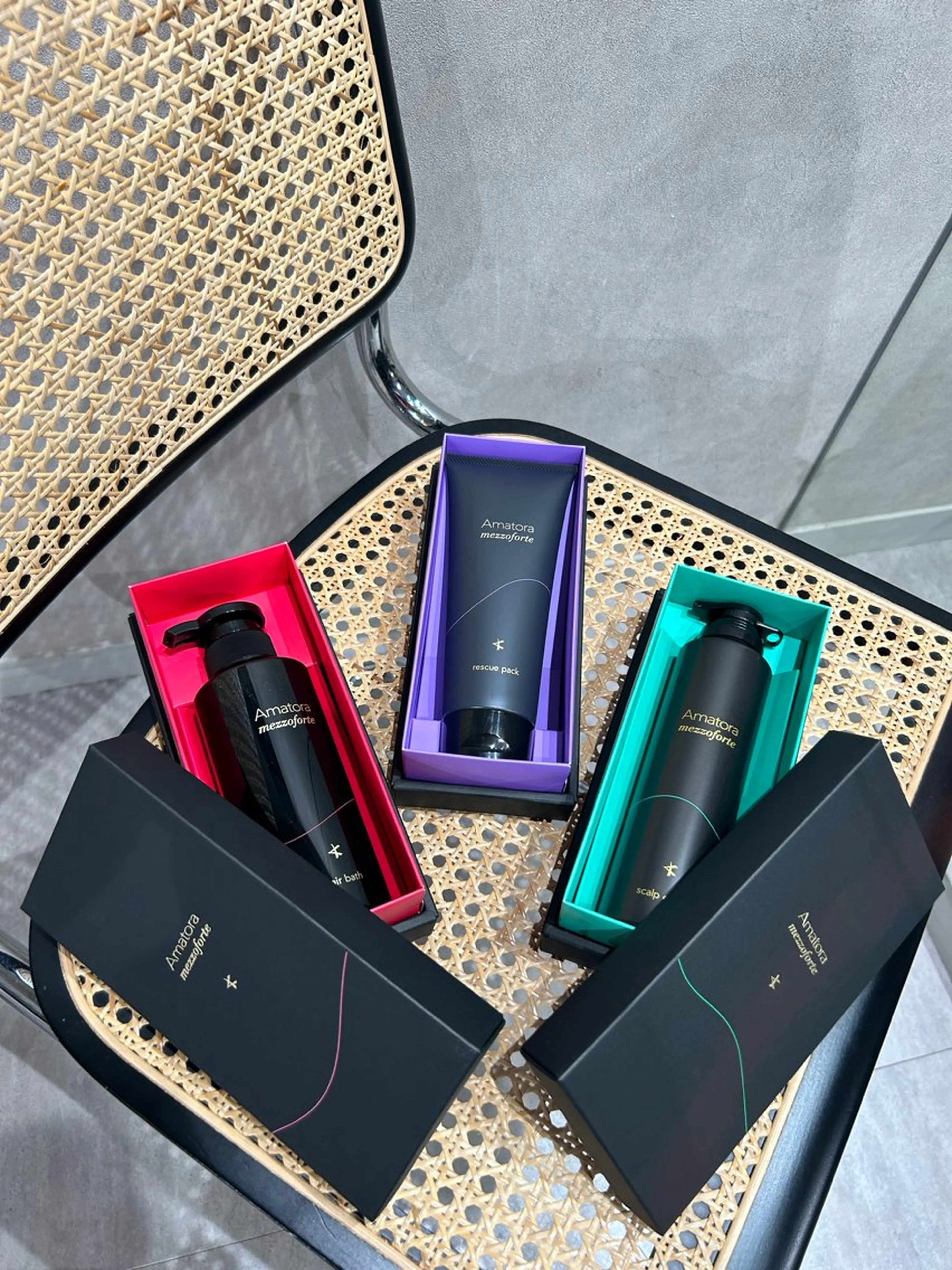 ayano/パーマ/ 暖色カラーのヘアスタイル