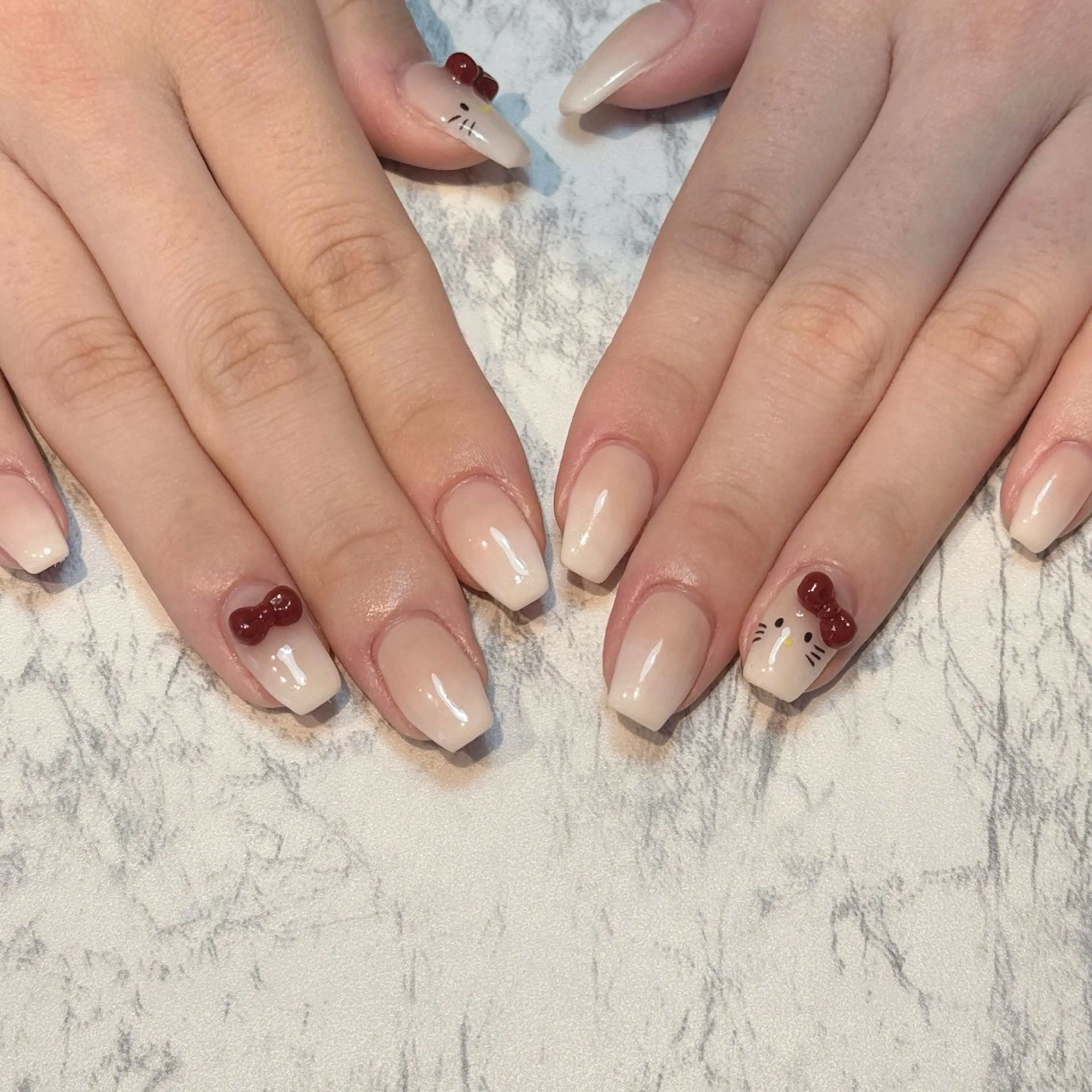 ネイル brodia nails m_riのネイルデザイン