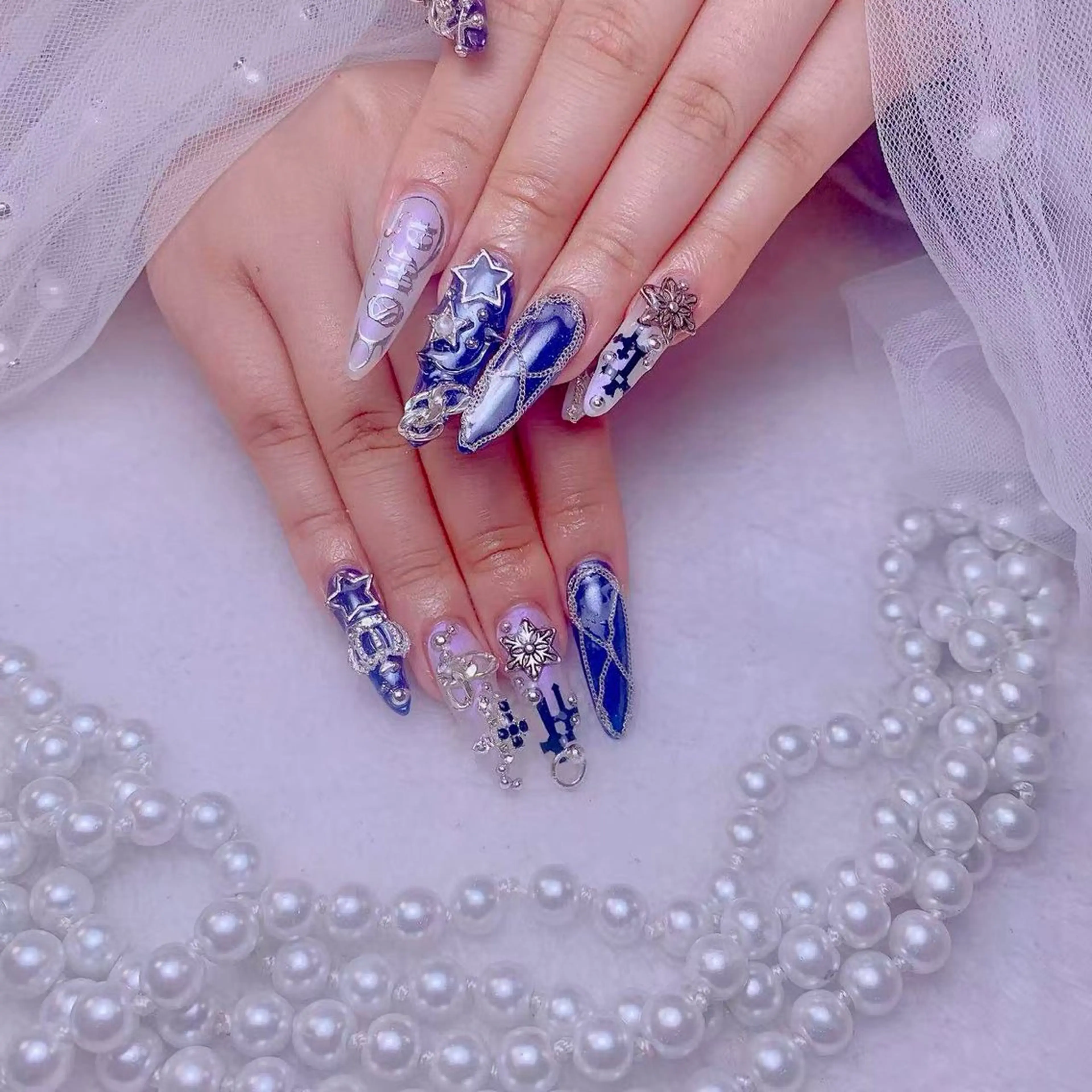 ネイル ハンドネイル ネイルサロンロータス (渋谷店)のネイルデザイン