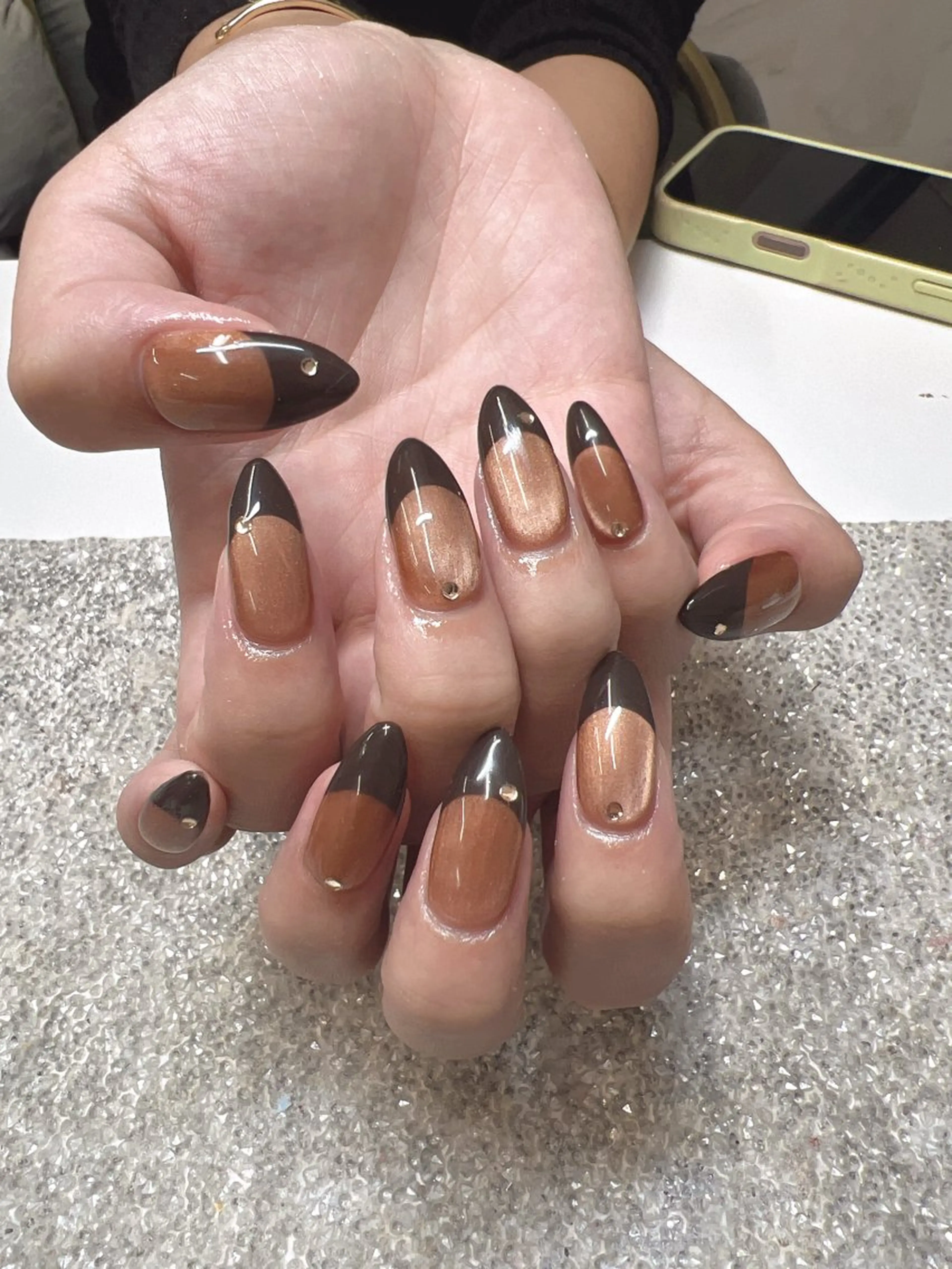 ネイル ガレンドウ 白澤 愛子のネイルデザイン