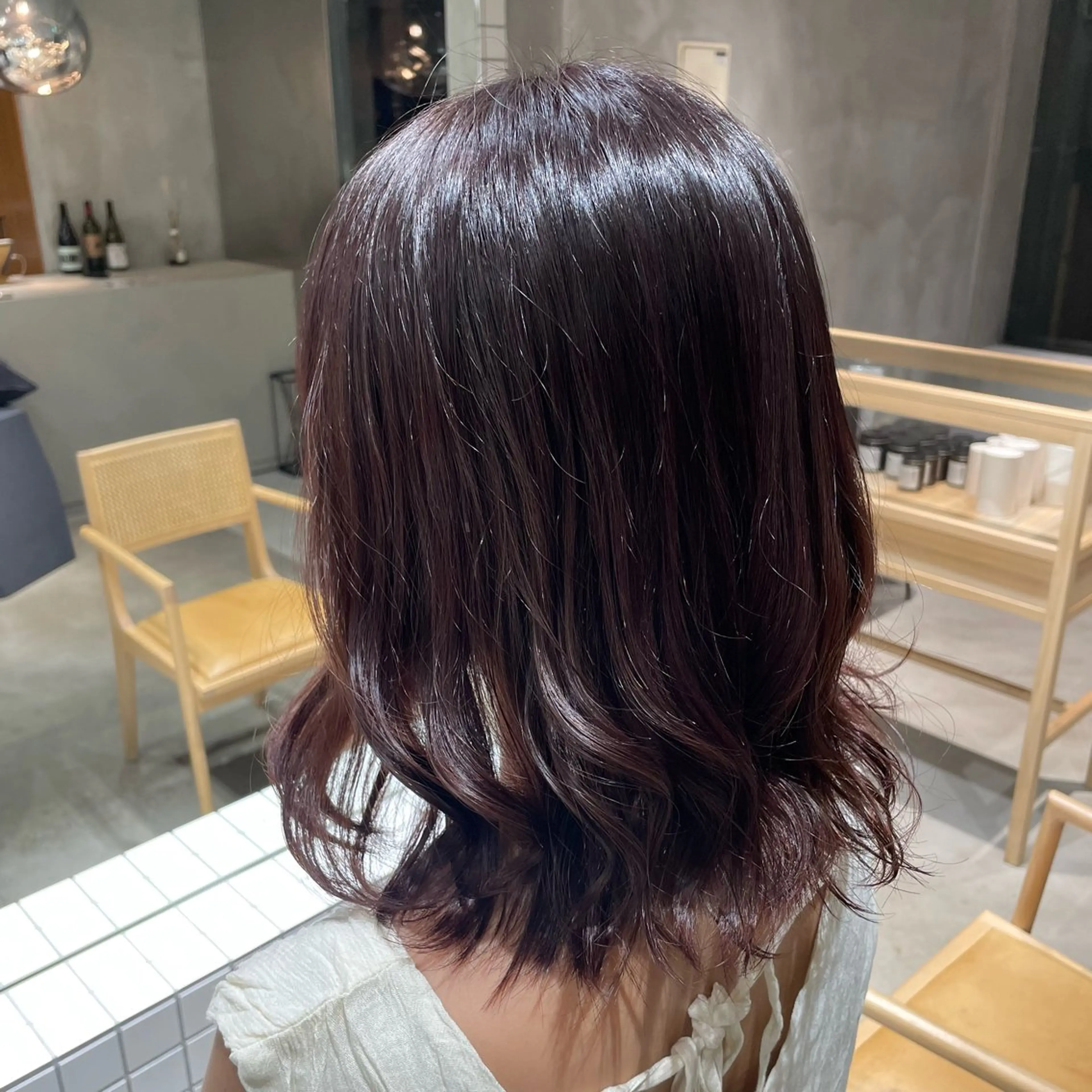 カラー 柳川 ことねのヘアスタイル