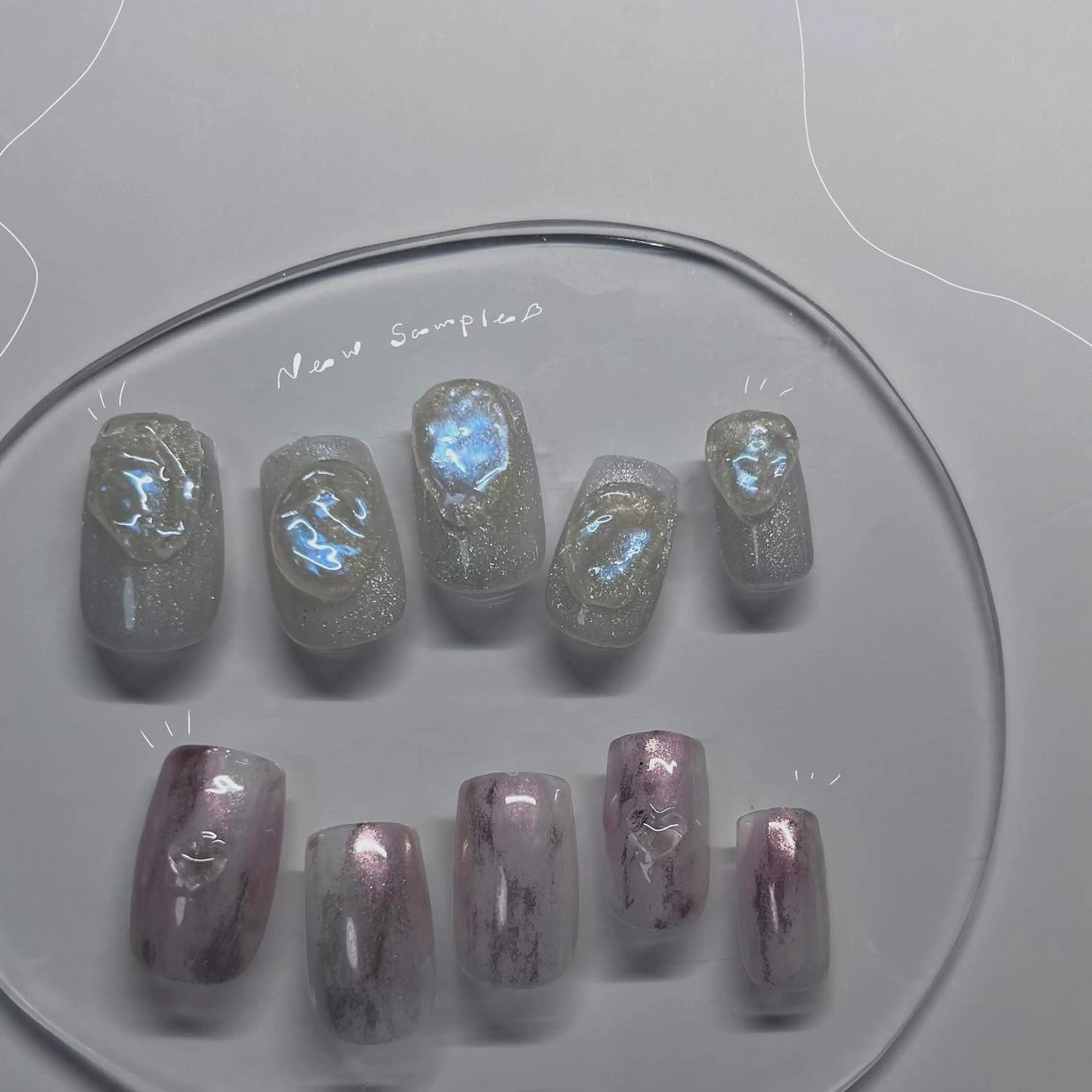 ネイル ラメ(グリッター) &. momoのネイルデザイン