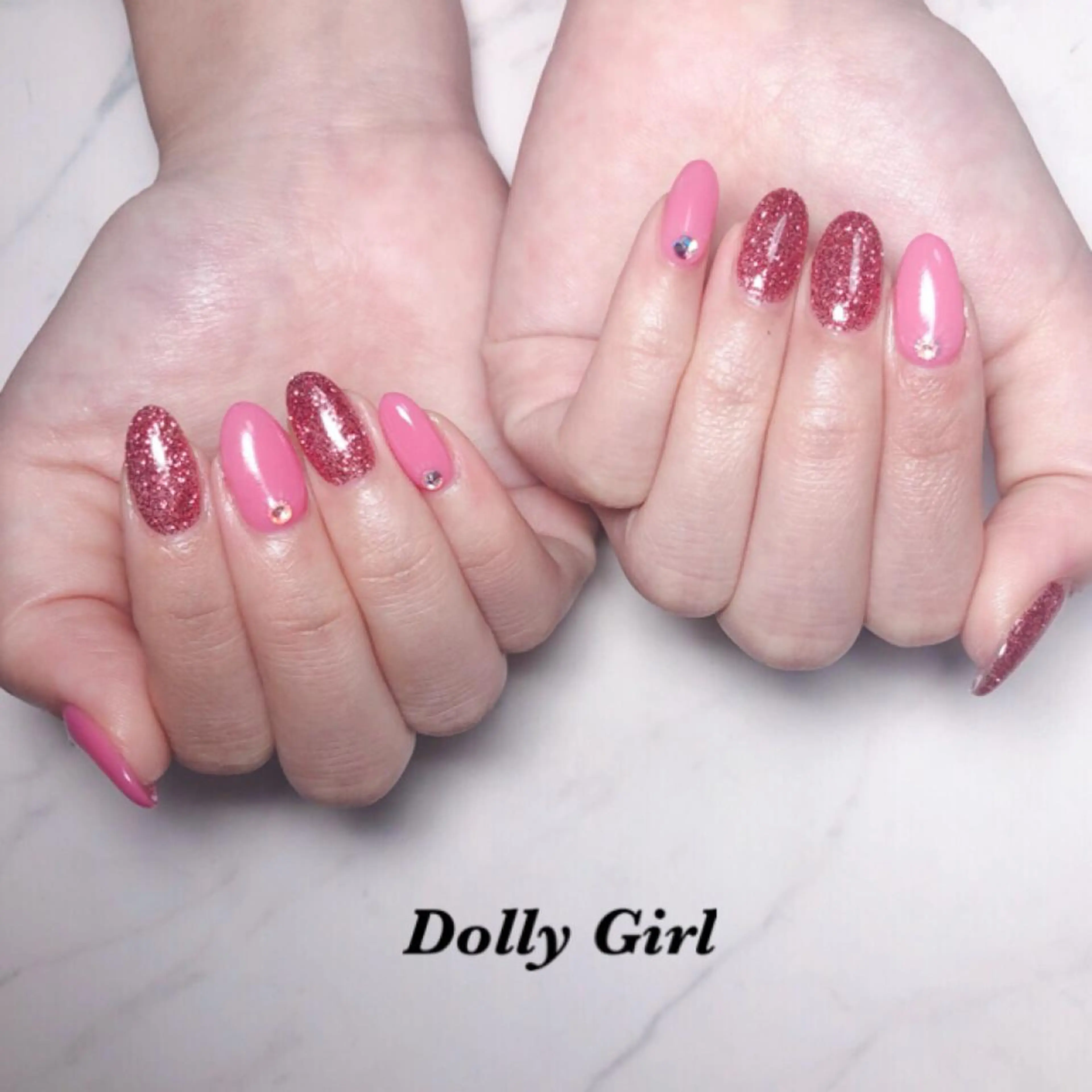 ネイル ストーンネイル DollyGirl KYOKOのネイルデザイン