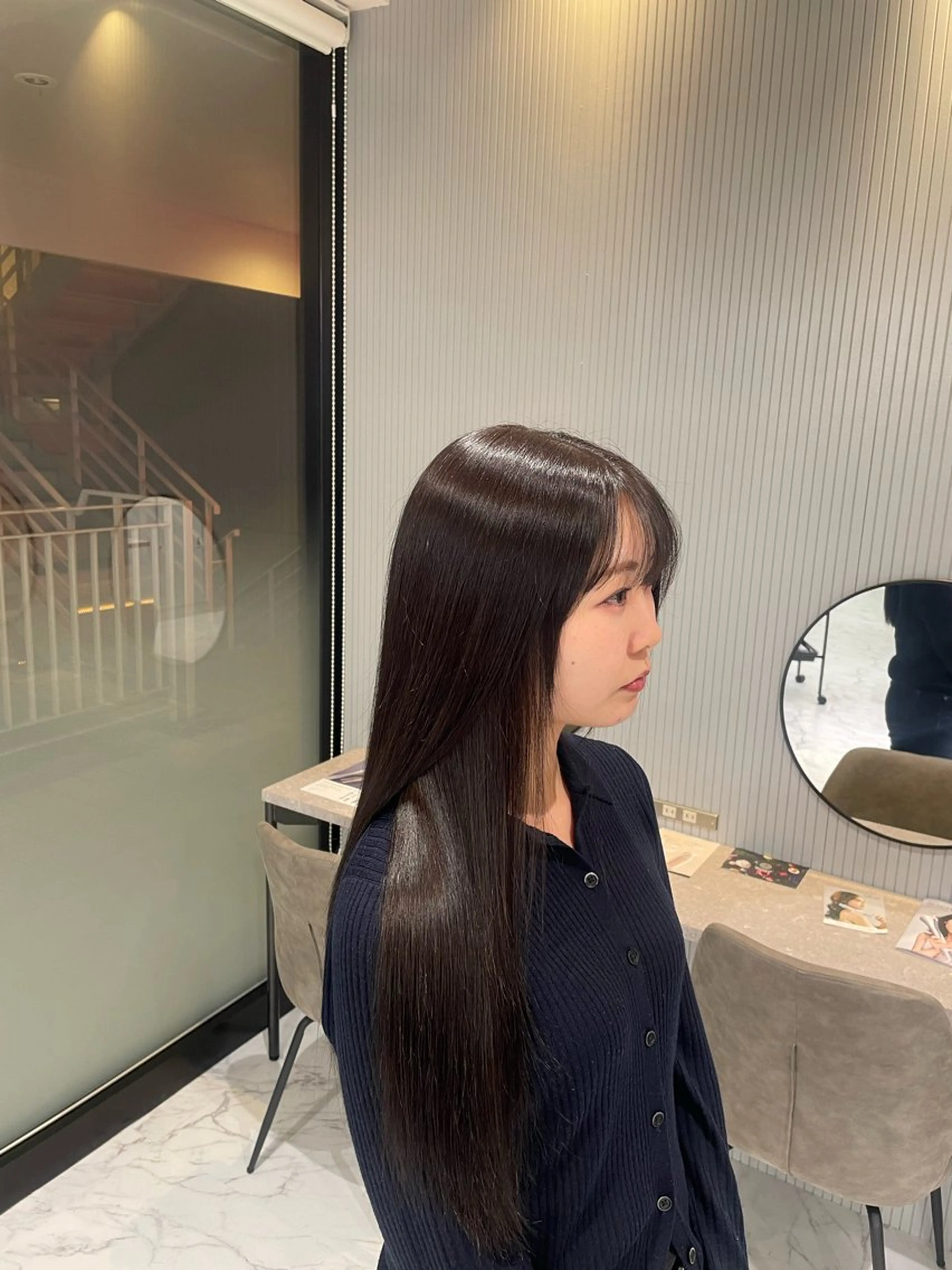 ロング RAF Sakuraのヘアスタイル