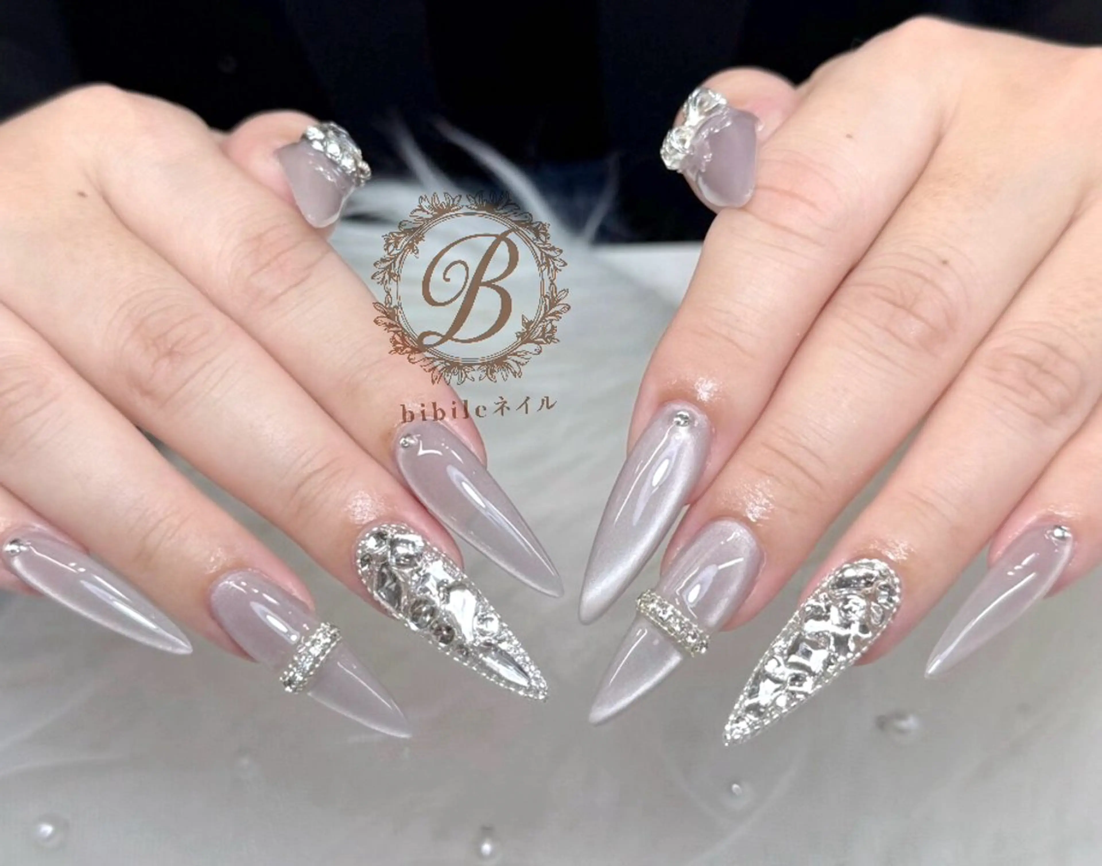 ネイル 長さ出し ハンドネイル 島尻 ユインのネイルデザイン