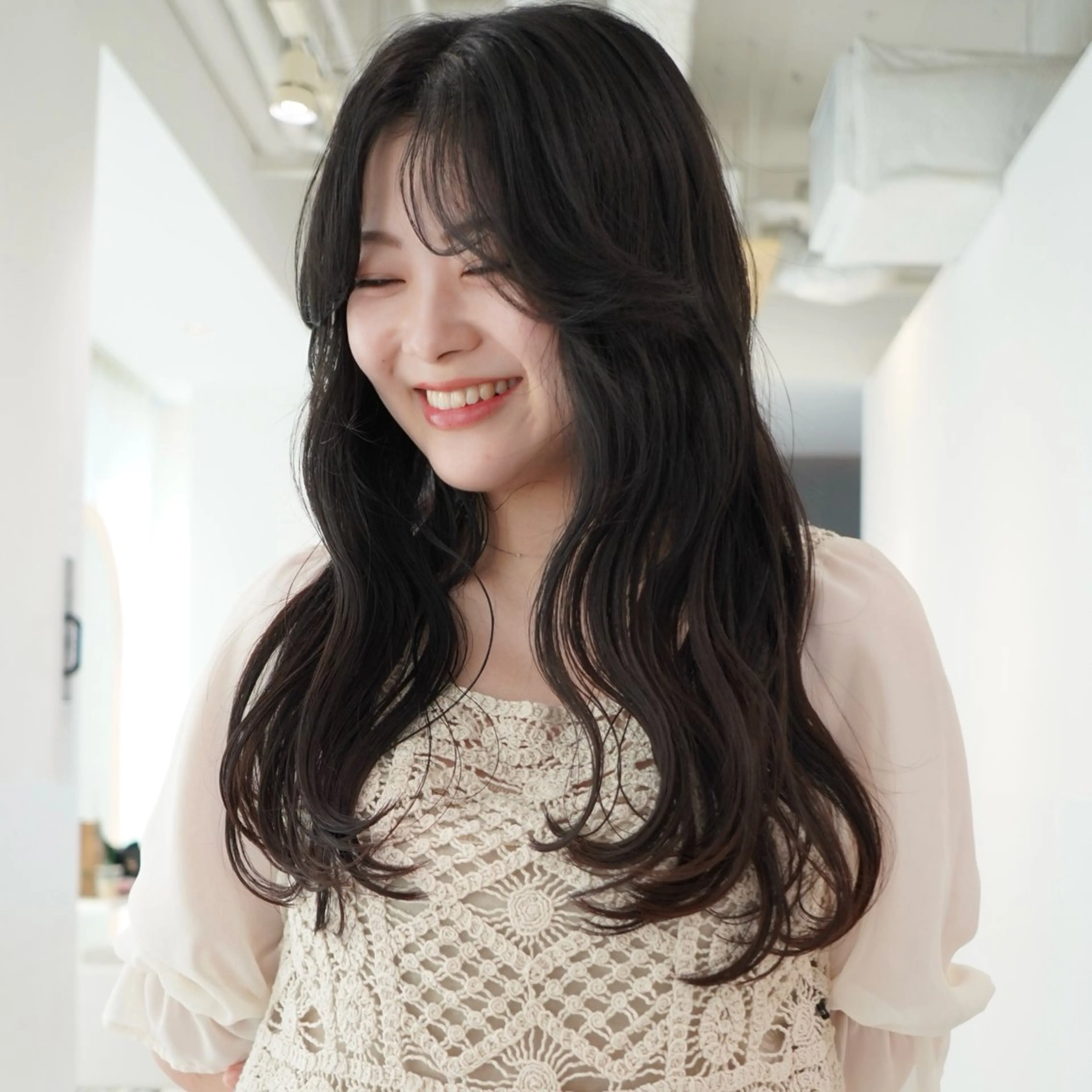 ロング レイヤーカット 飯田 優花/カットモデルのヘアスタイル