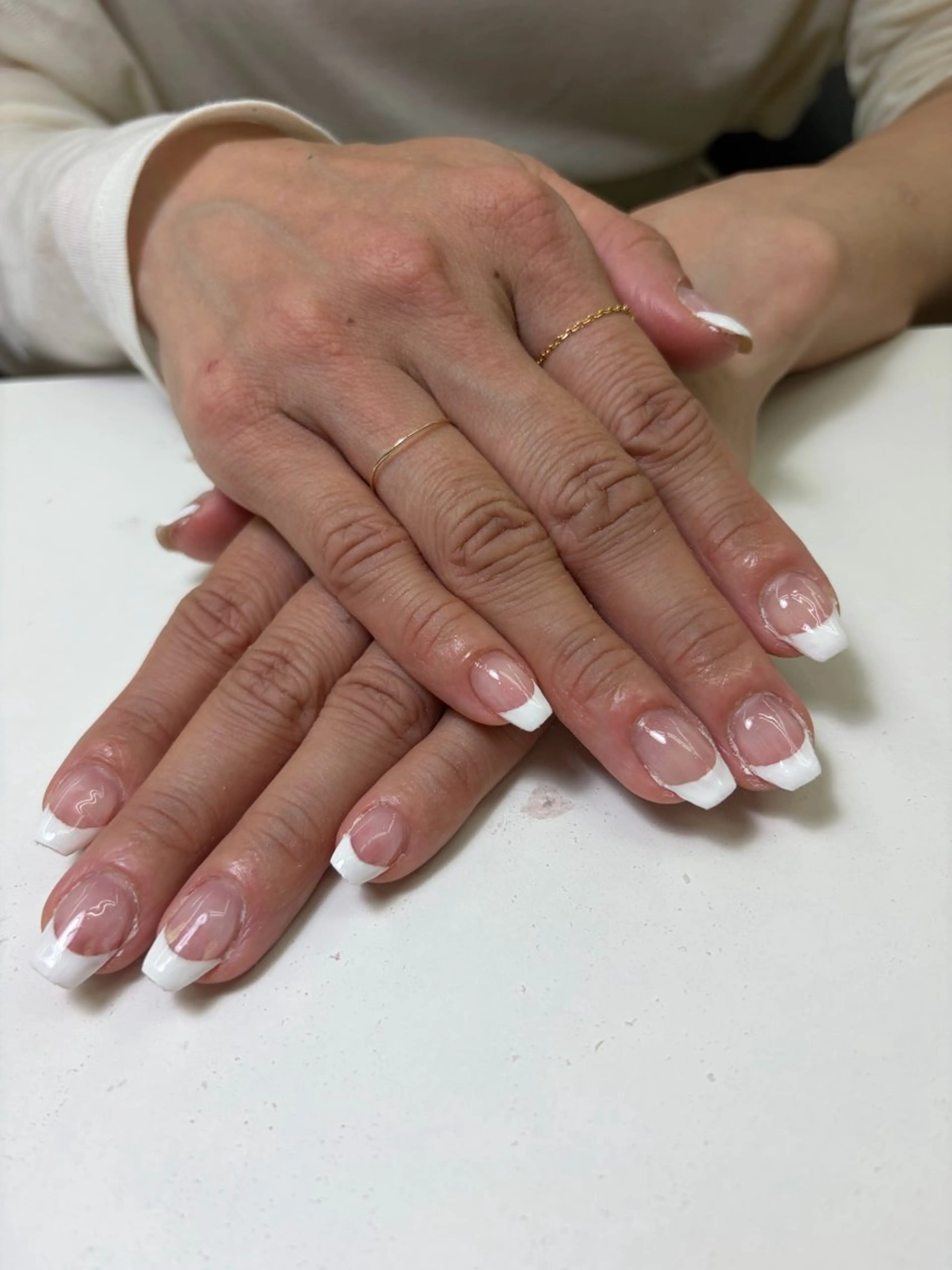 ネイル フレンチネイル 眞鍋 歩のネイルデザイン