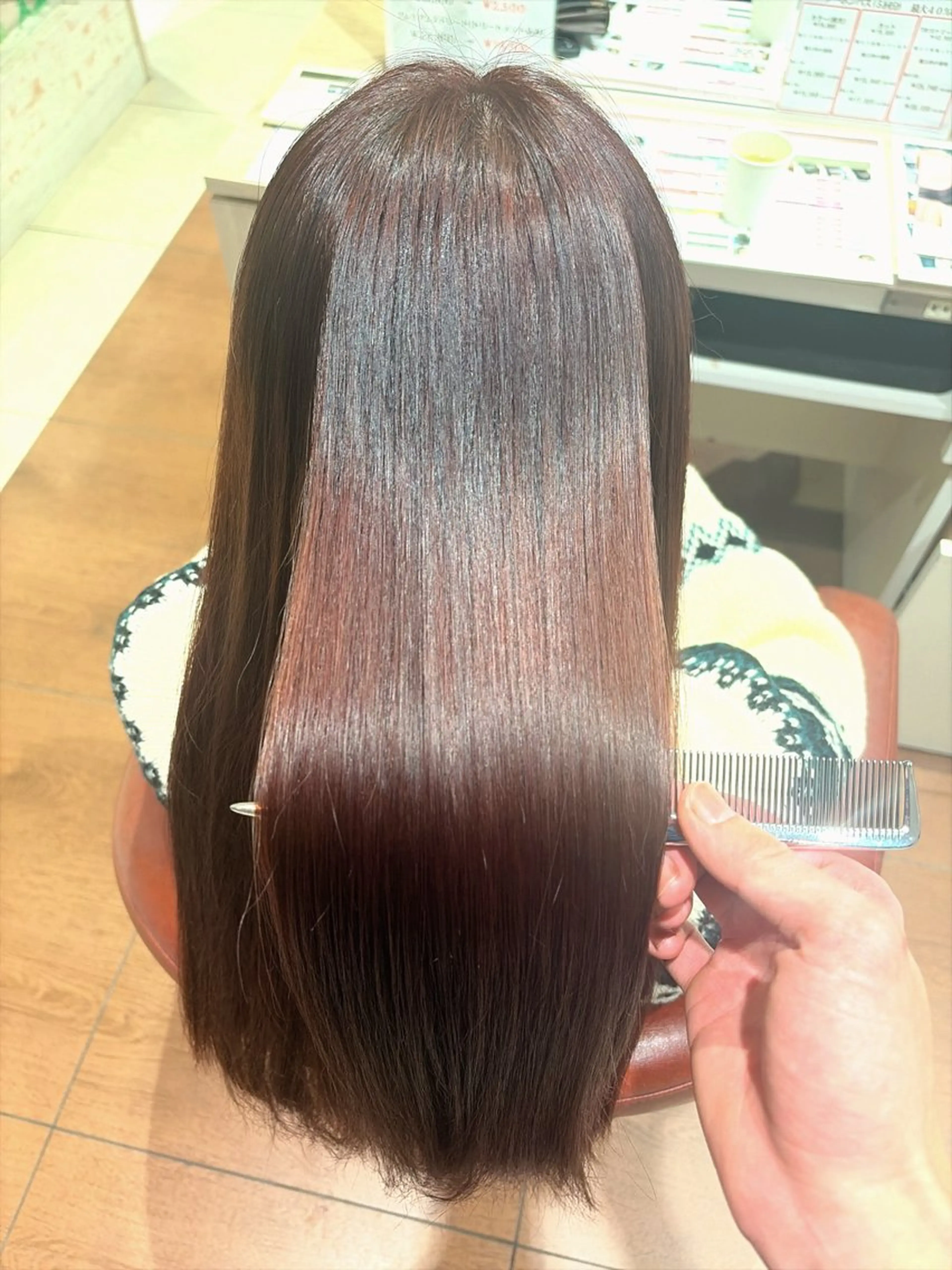 ロング レッドブラウン 縮毛矯正 ヘアカラー 後藤 悠紀のヘアスタイル