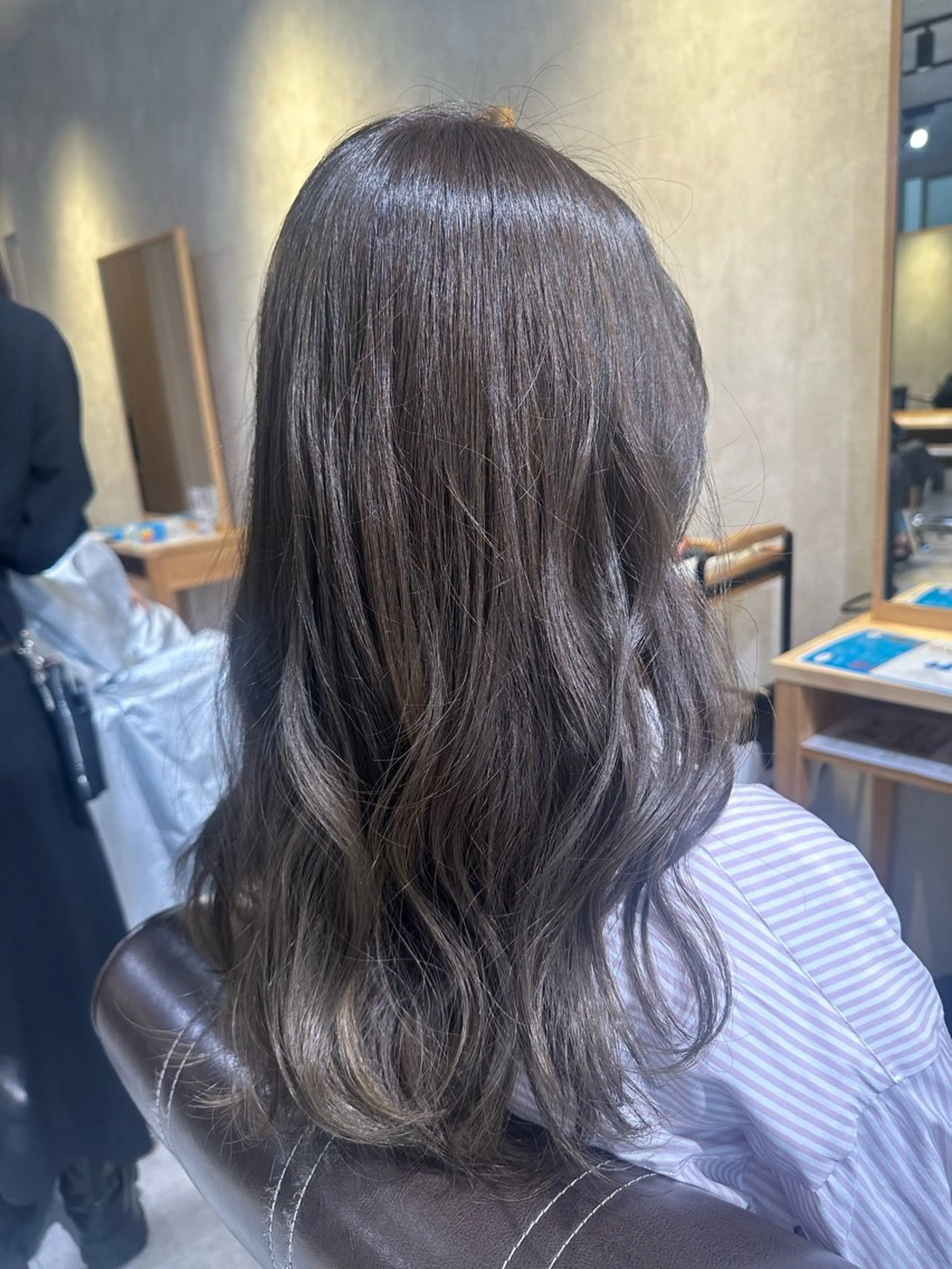 ロング カラー 🦋艶モテカラー/ヘ アセット🦋YURIのヘアスタイル